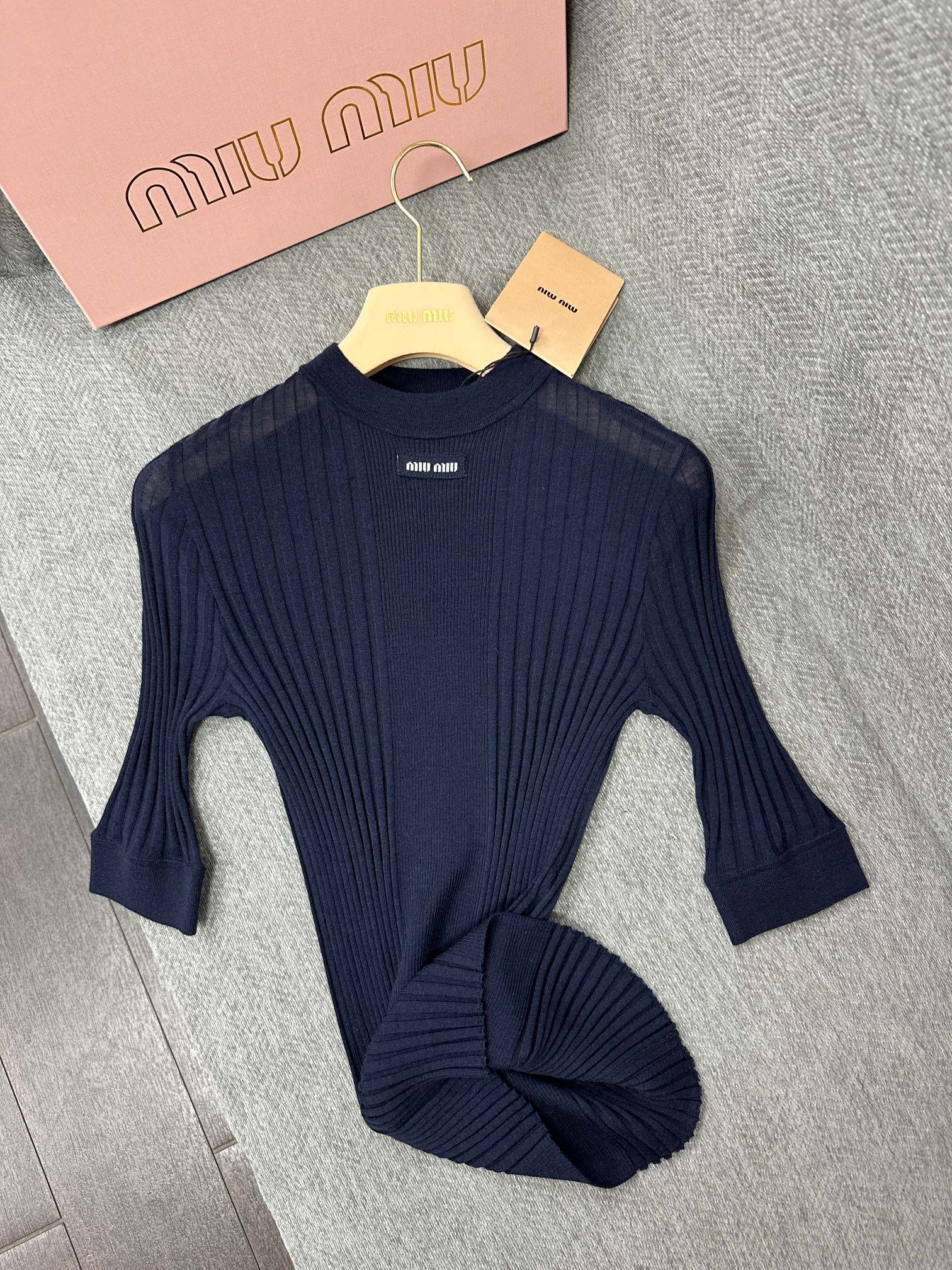 Miu Short-sleeved T-shirt Navy Blue Wool 345306