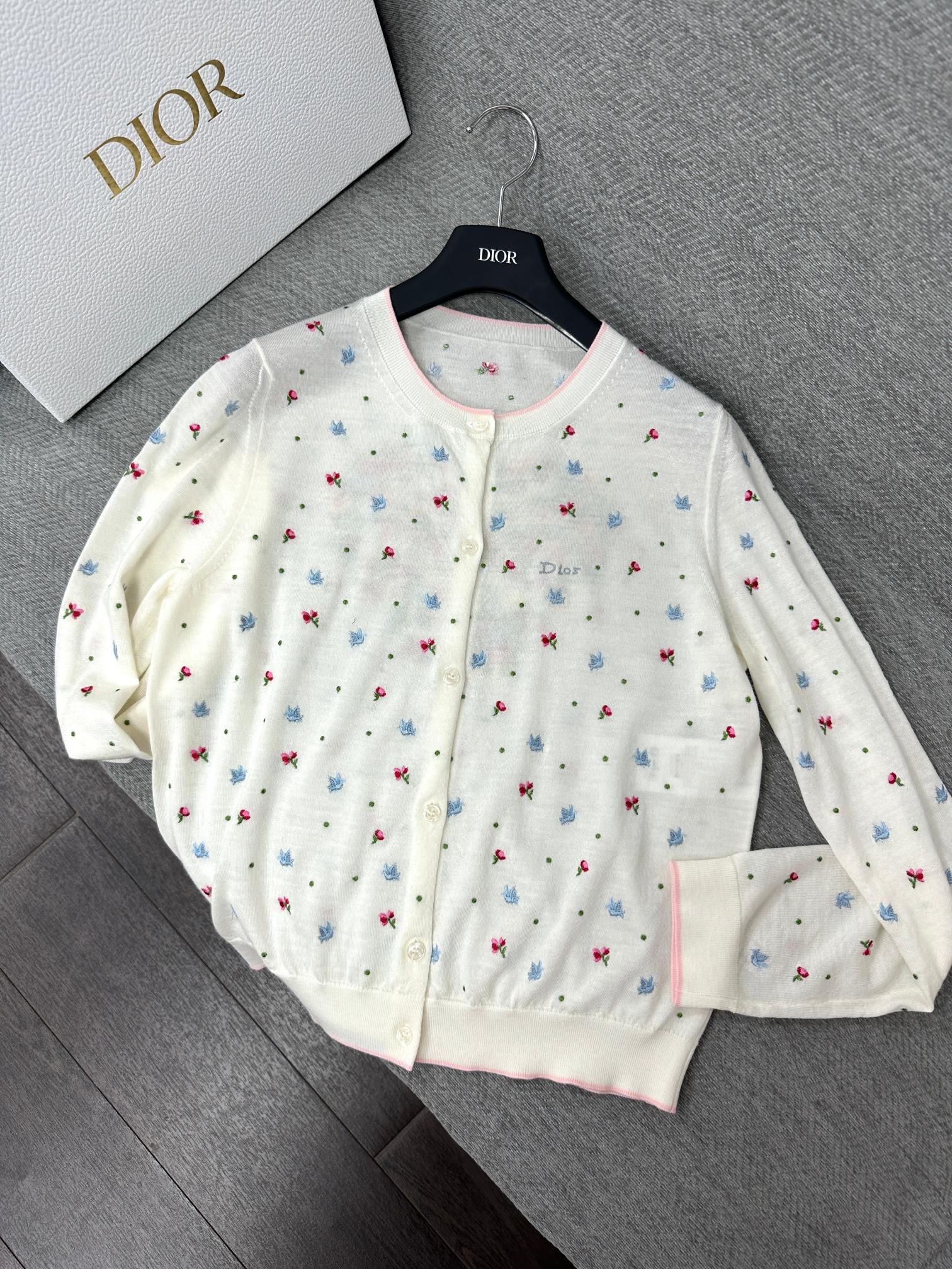 CD Dioramour Cardigan Embroidered Ivory Wool 349490