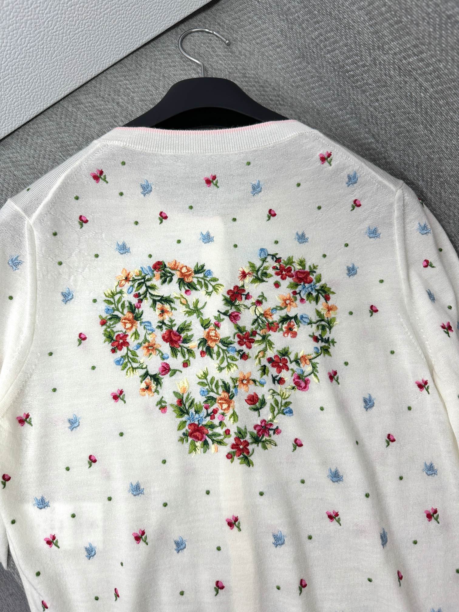 CD Dioramour Cardigan Embroidered Ivory Wool 349490