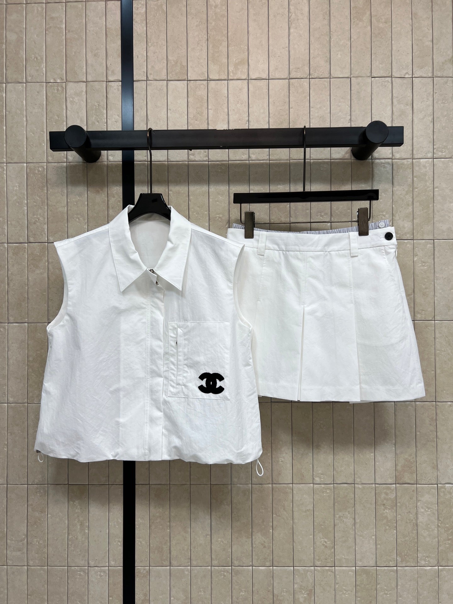 CC 26s Sleeveless Shirt + Shorts White Polyester 400734