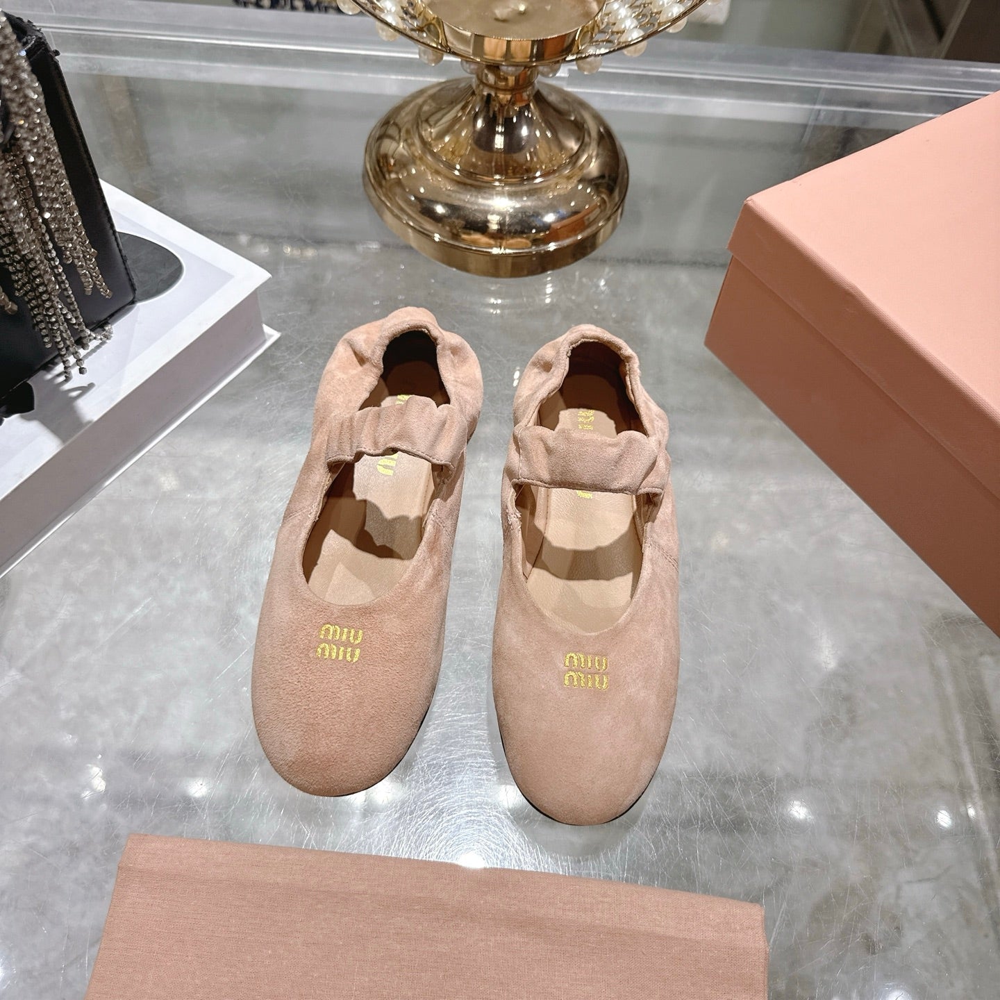 Miu 26s Mary Jane Flats In Light Pink Suede Elastic Strap