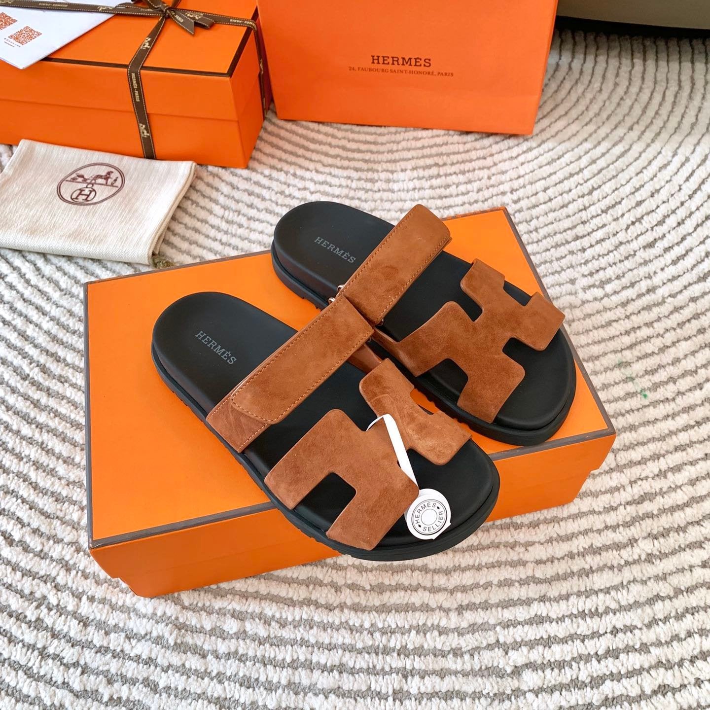 HM Chypre Sandal Brown Suede 963544