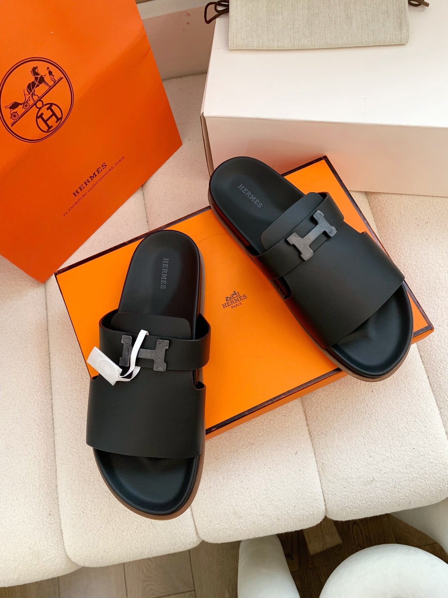 HM Men Jaures Sandal Black Sheepskin 614861