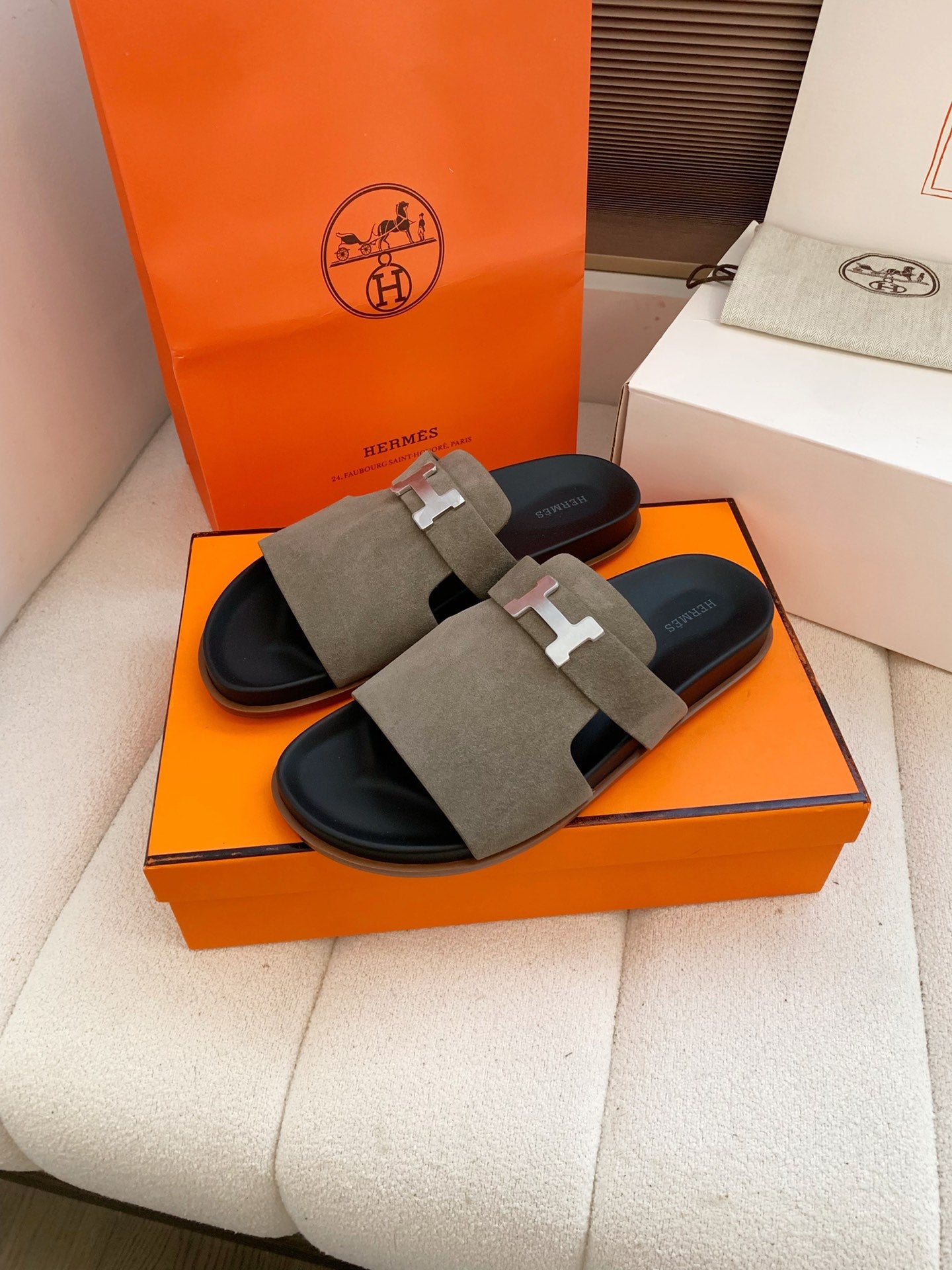 HM Men Jaures Sandal Taupe Black Suede 614865