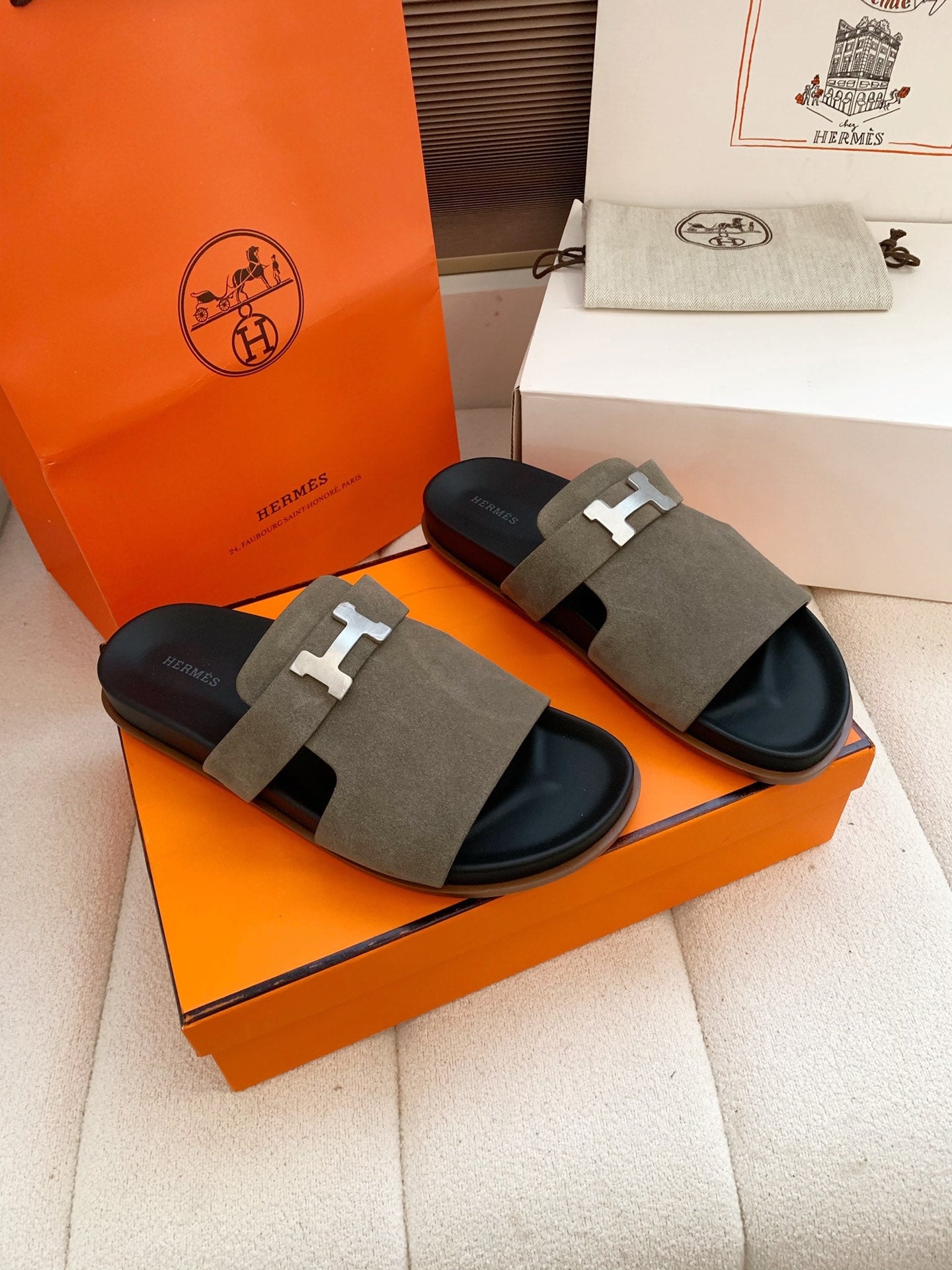 HM Men Jaures Sandal Taupe Black Suede 614865
