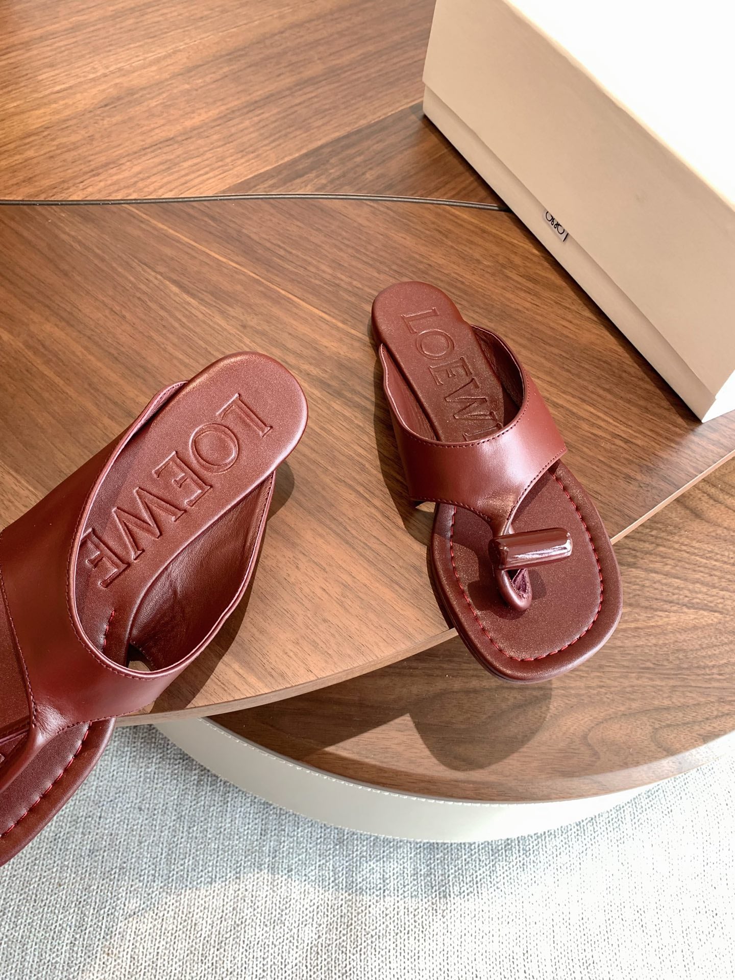 Loewe Toggle Sandals Burgundy Leather 878020