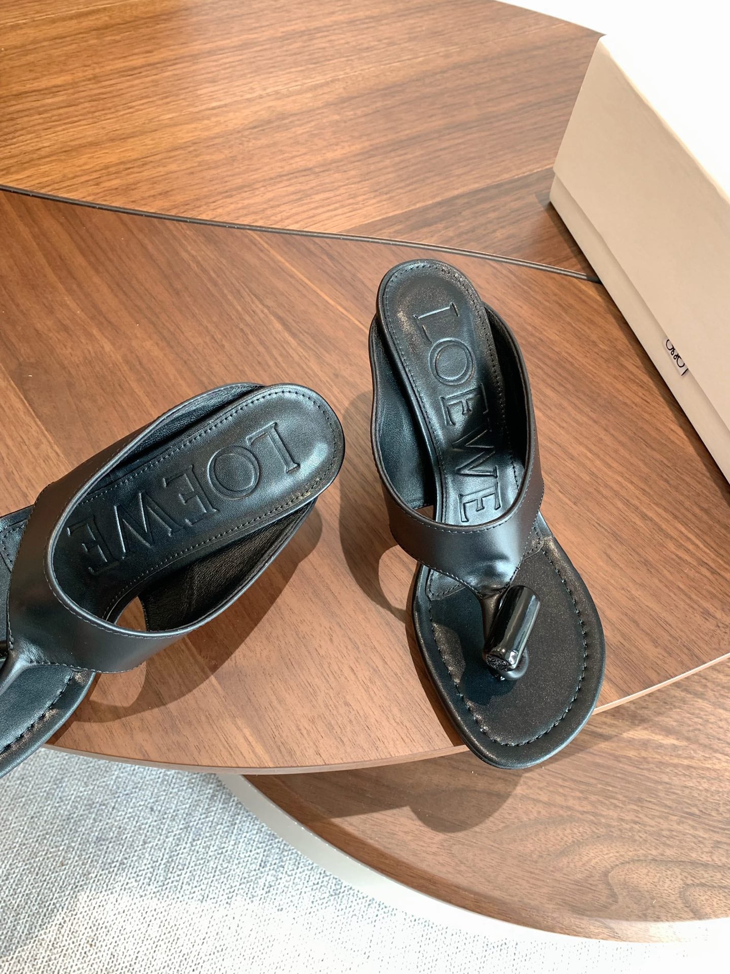 Loewe Toggle Sandals 9cm Black Leather 878021