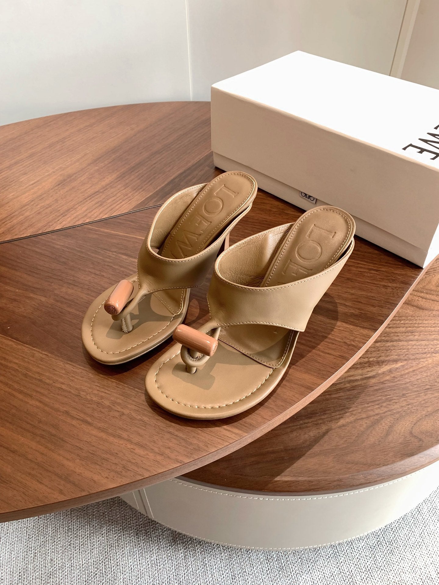 Loewe Toggle Sandals 9cm Beige Leather 878022