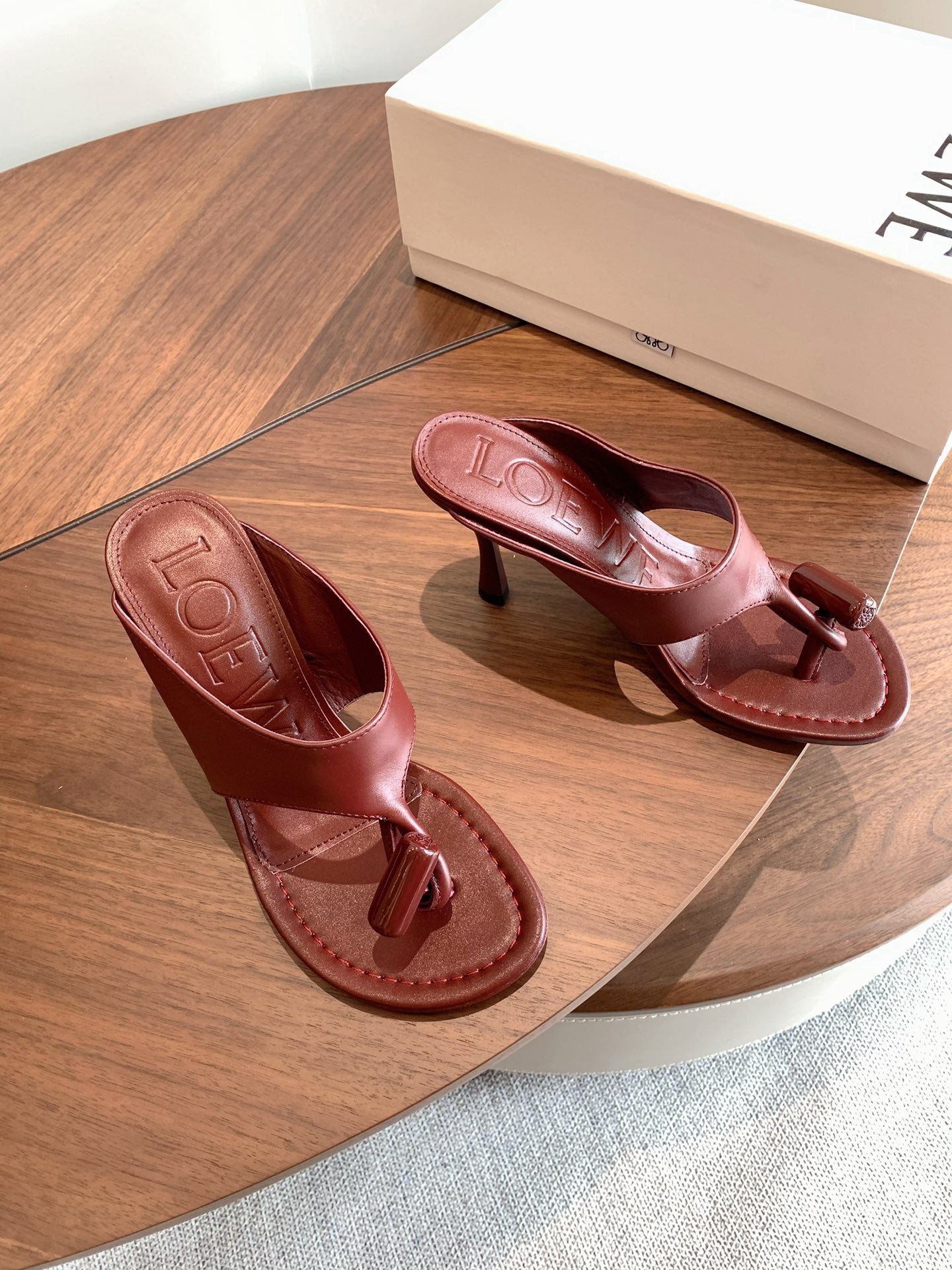 Loewe Toggle Sandals 9cm Burgundy Leather 878024