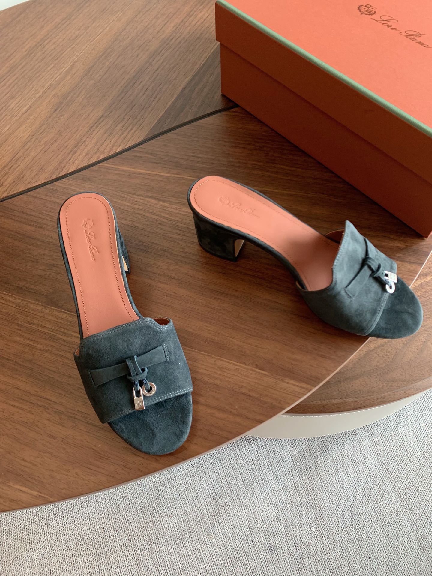 LP 26s Summer Mule Heels 60mm In Dark Grey Suede Gold Hardware
