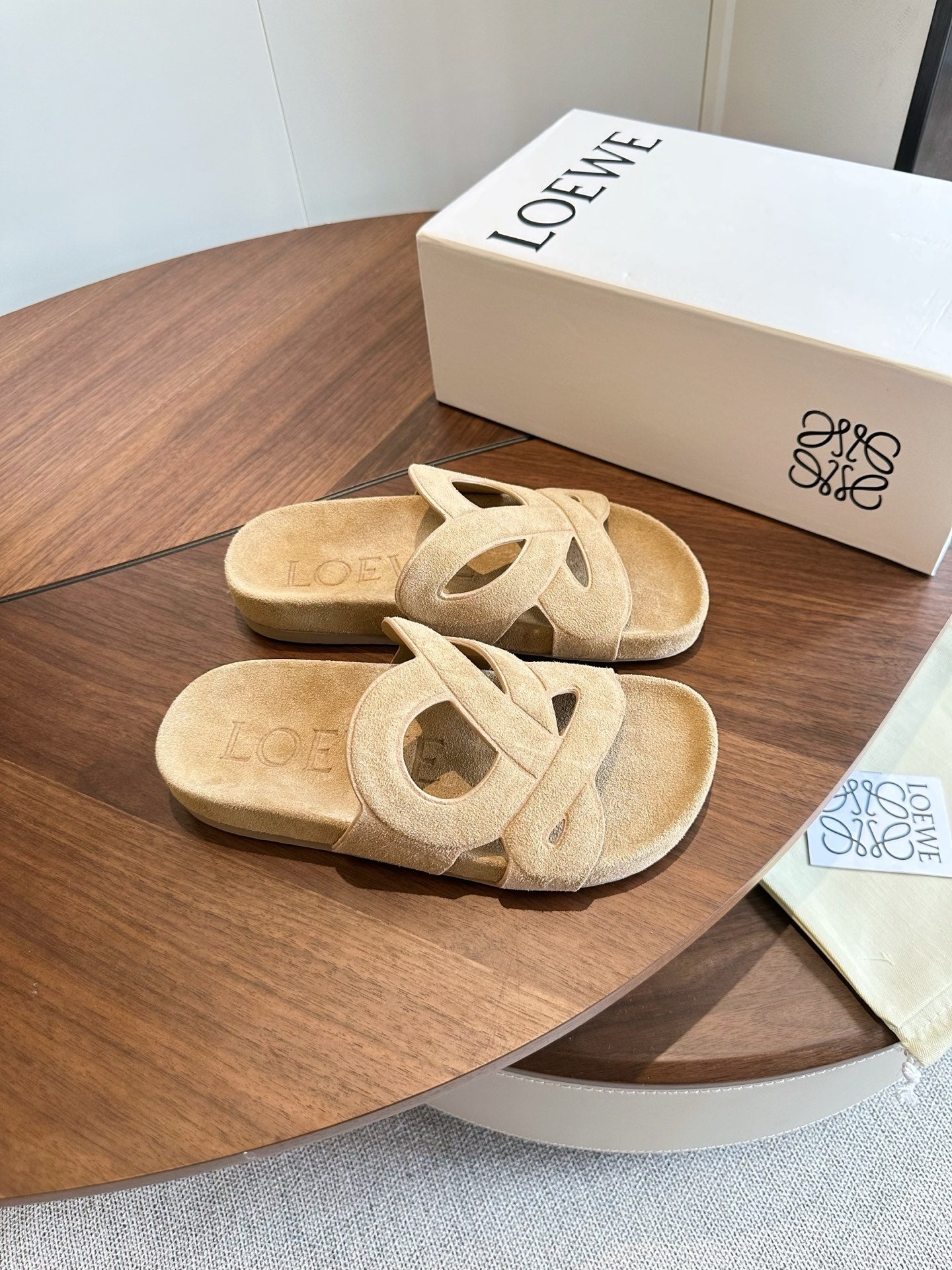 Loewe Ease Slide Khaki Suede 878035