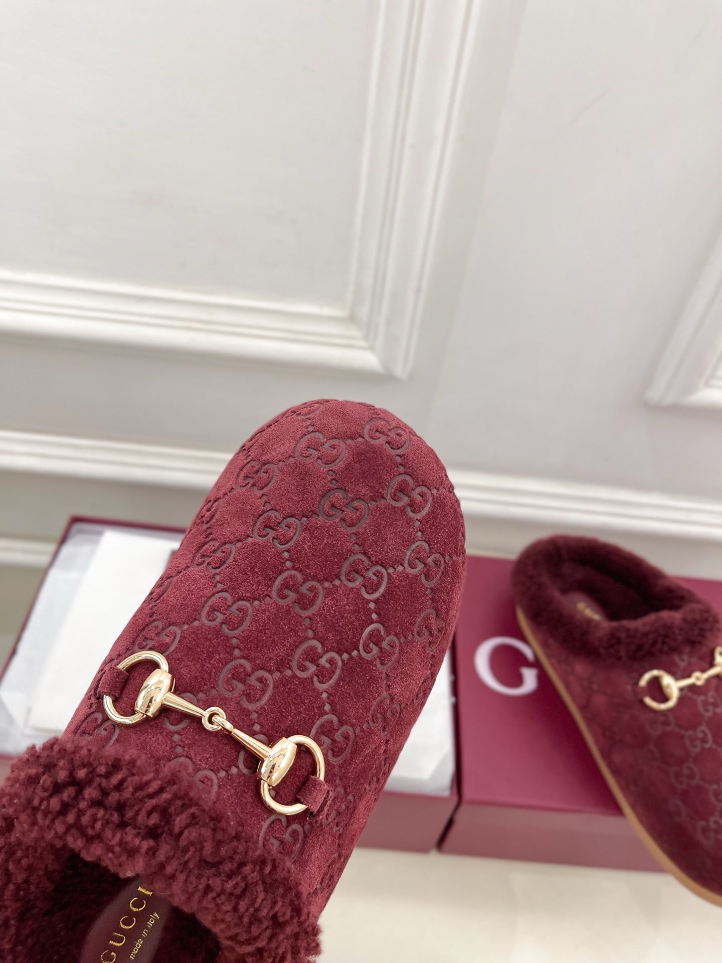 GG Horsebit Embossed Mule Red Suede And Wool 536051