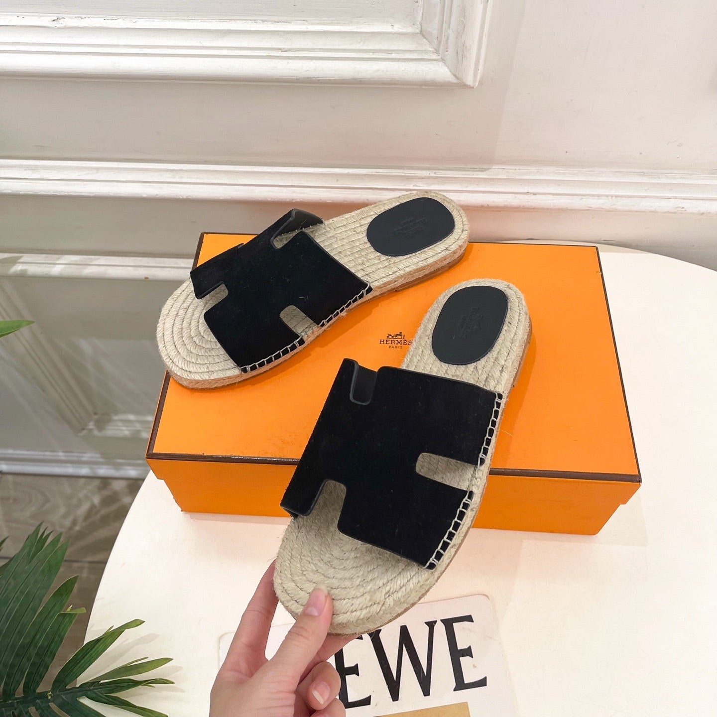 HM Antigua Espadrille Black Suede Raffia 631936