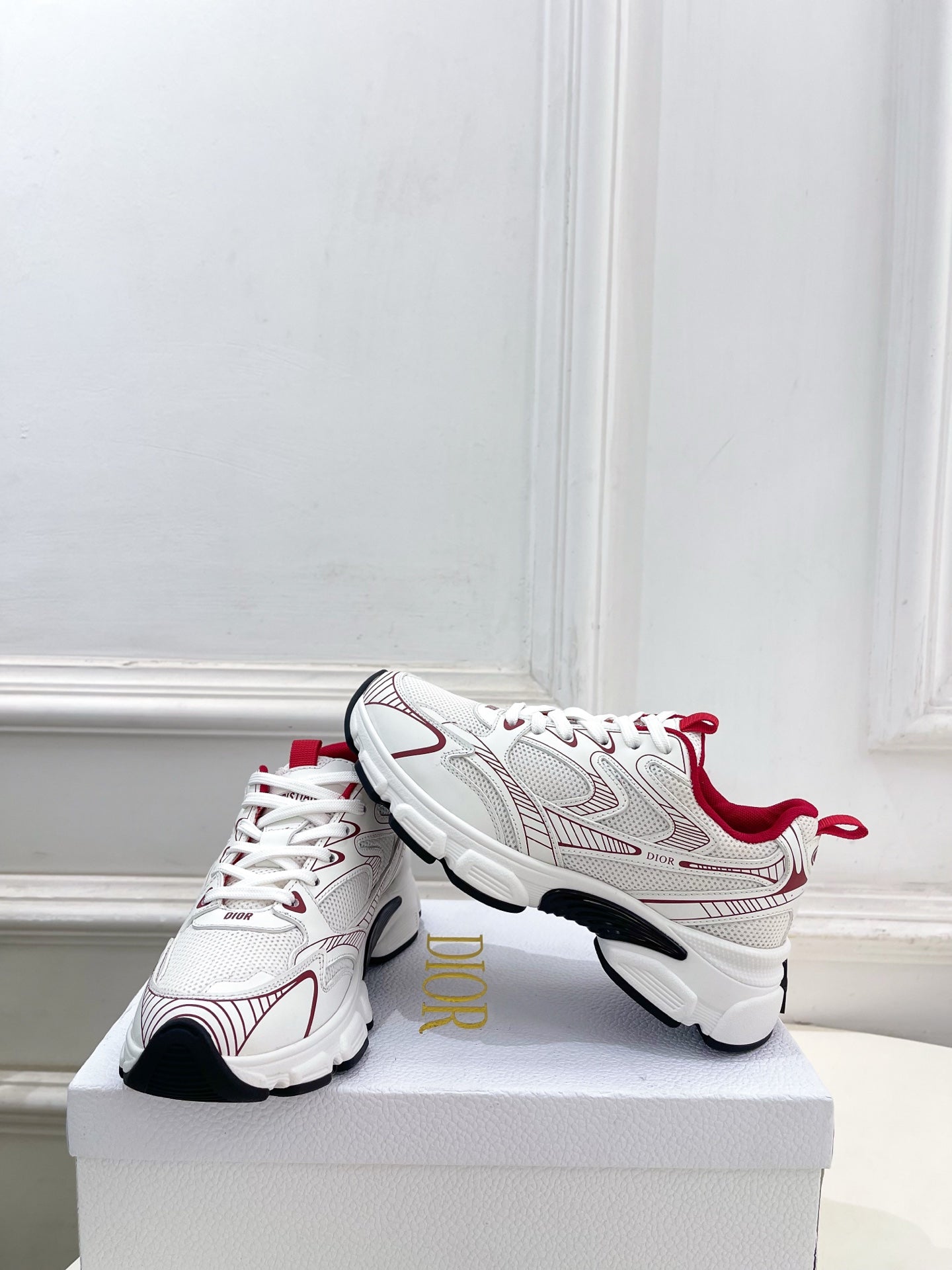 CD SS26 B30 Sneakers White Red Cowhide Mesh 631931