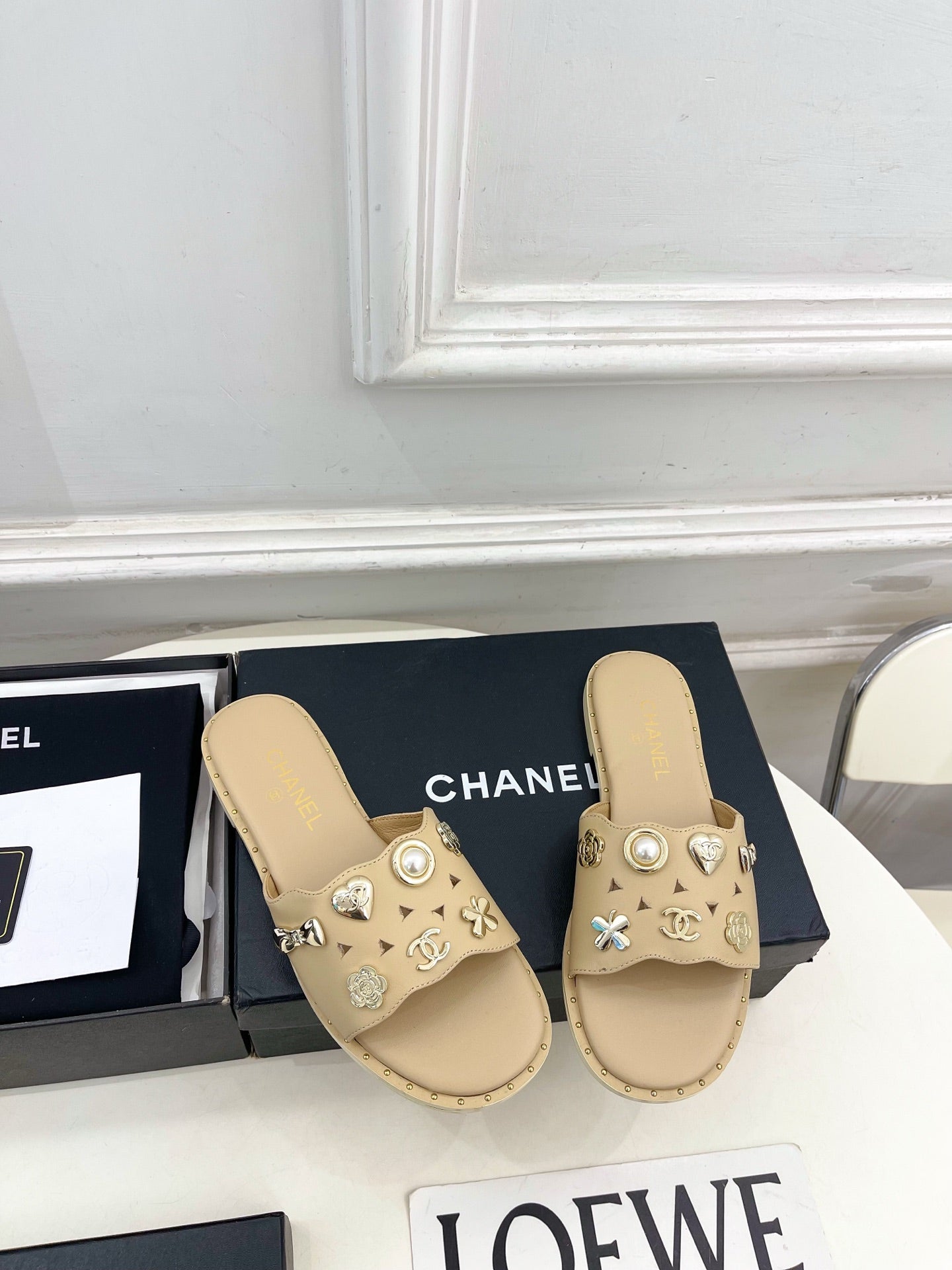 Chanel 26s Flat Sandals Beige Lambskin Charm-Decorated