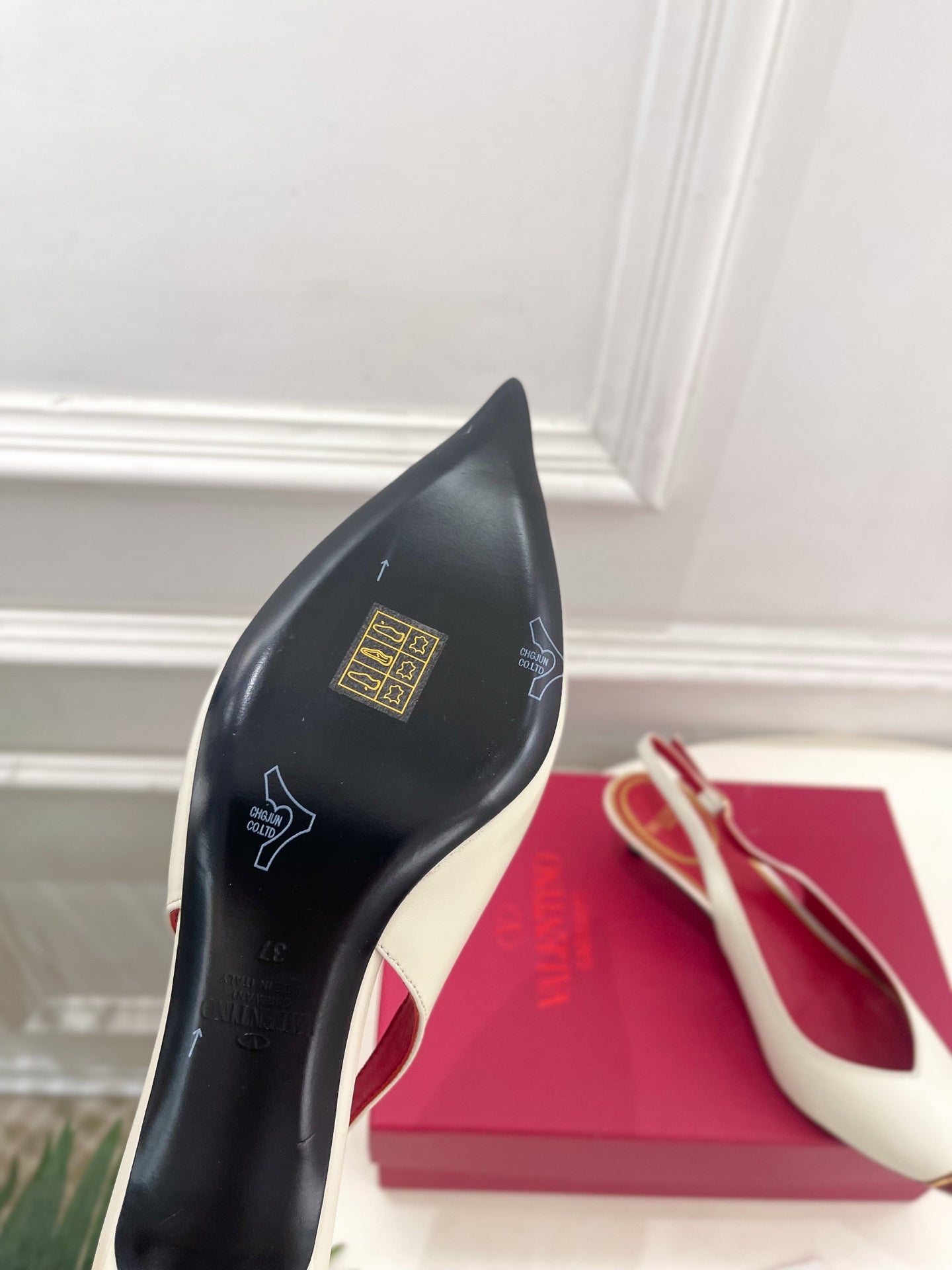 VLogo Heartip Slingback 3.5cm White Sheepskin 947338