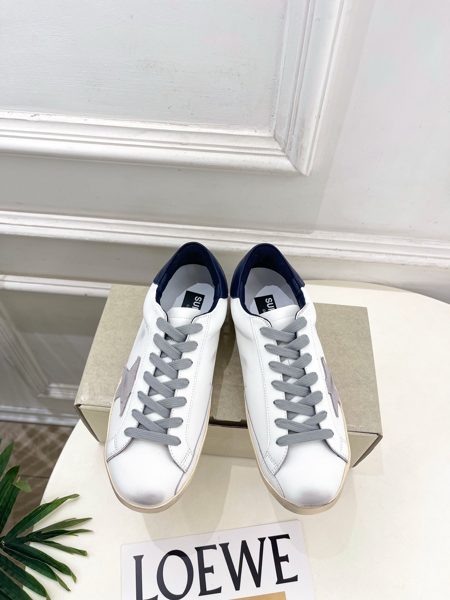 Golden Goose 26s Super-Star Grey Star White Black Leather 947749