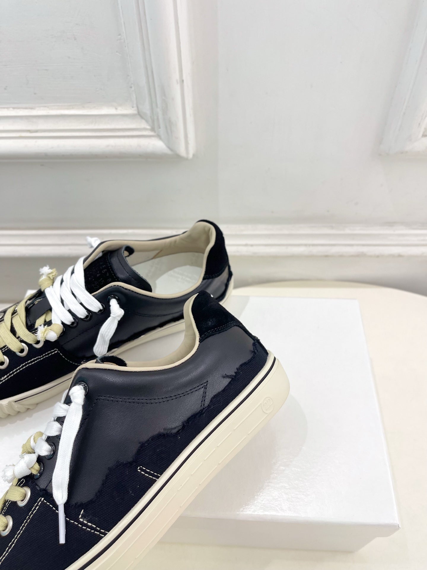 MM6 26s New Evolution Sneakers Black Canvas Calfskin 947483