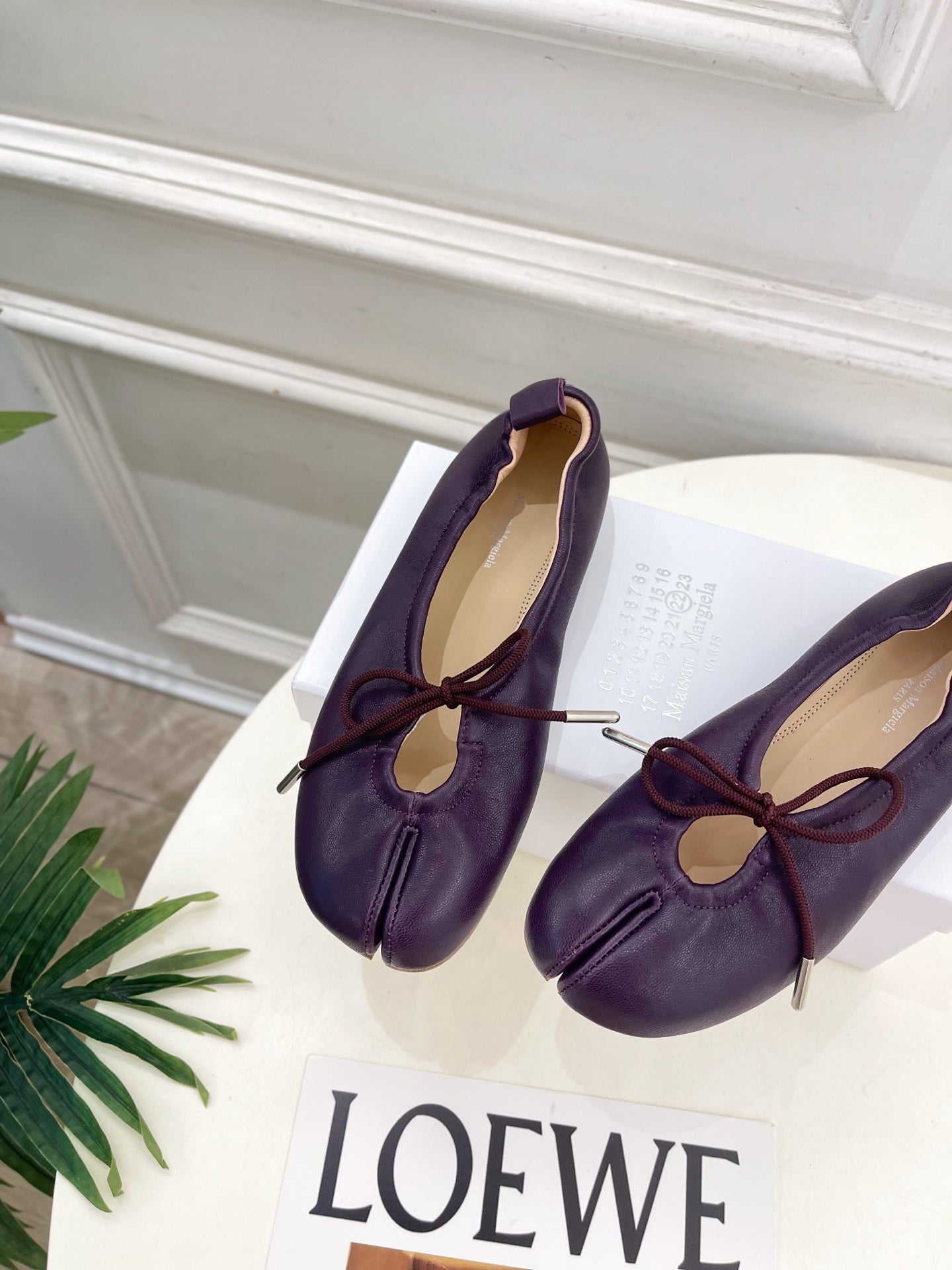 MM6 26s Tabi Ballet Flats Plum Lambskin 947492