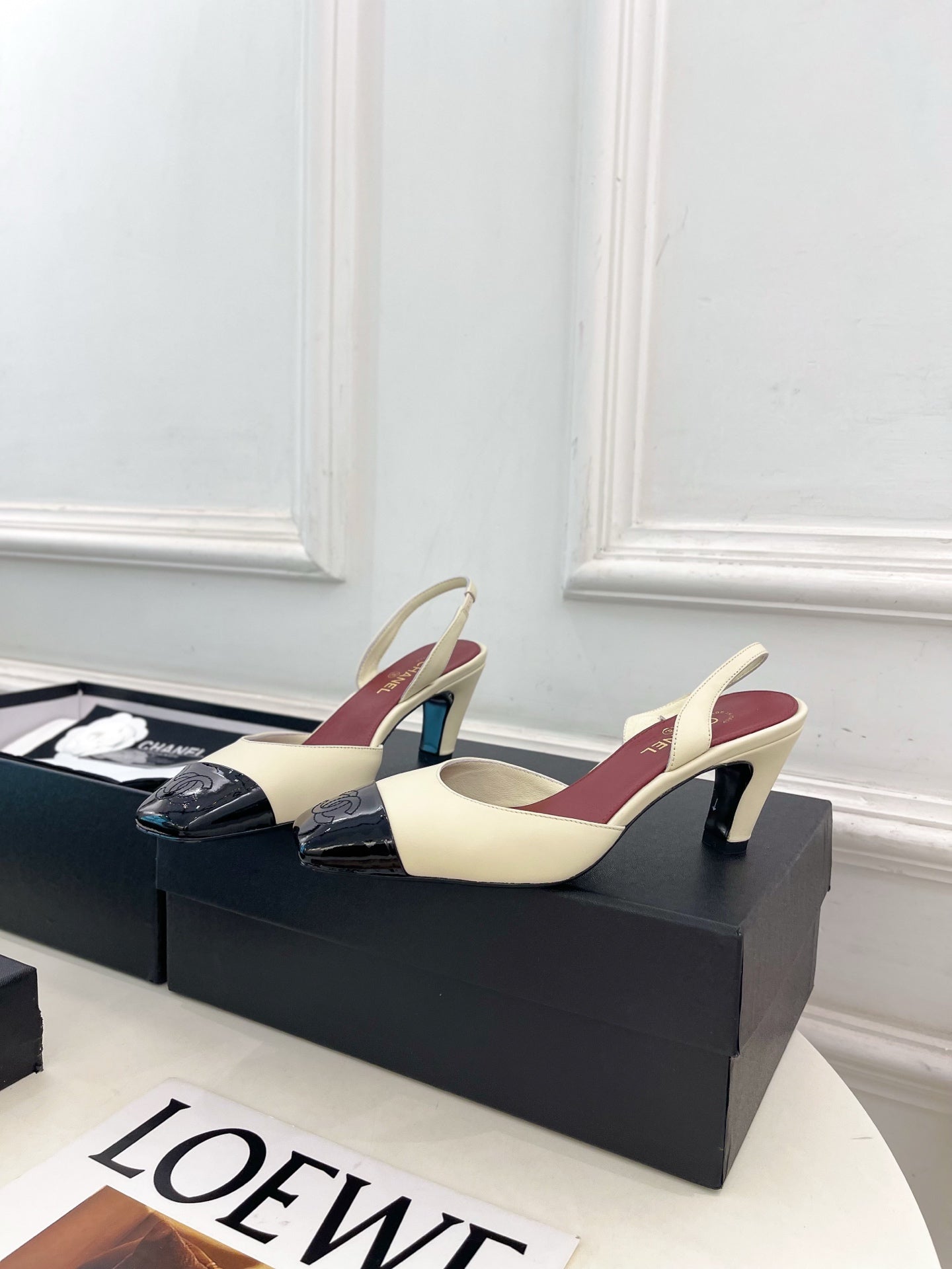CC 26s Square Toe Slingback 6.5cm Black Cream Leather 946910