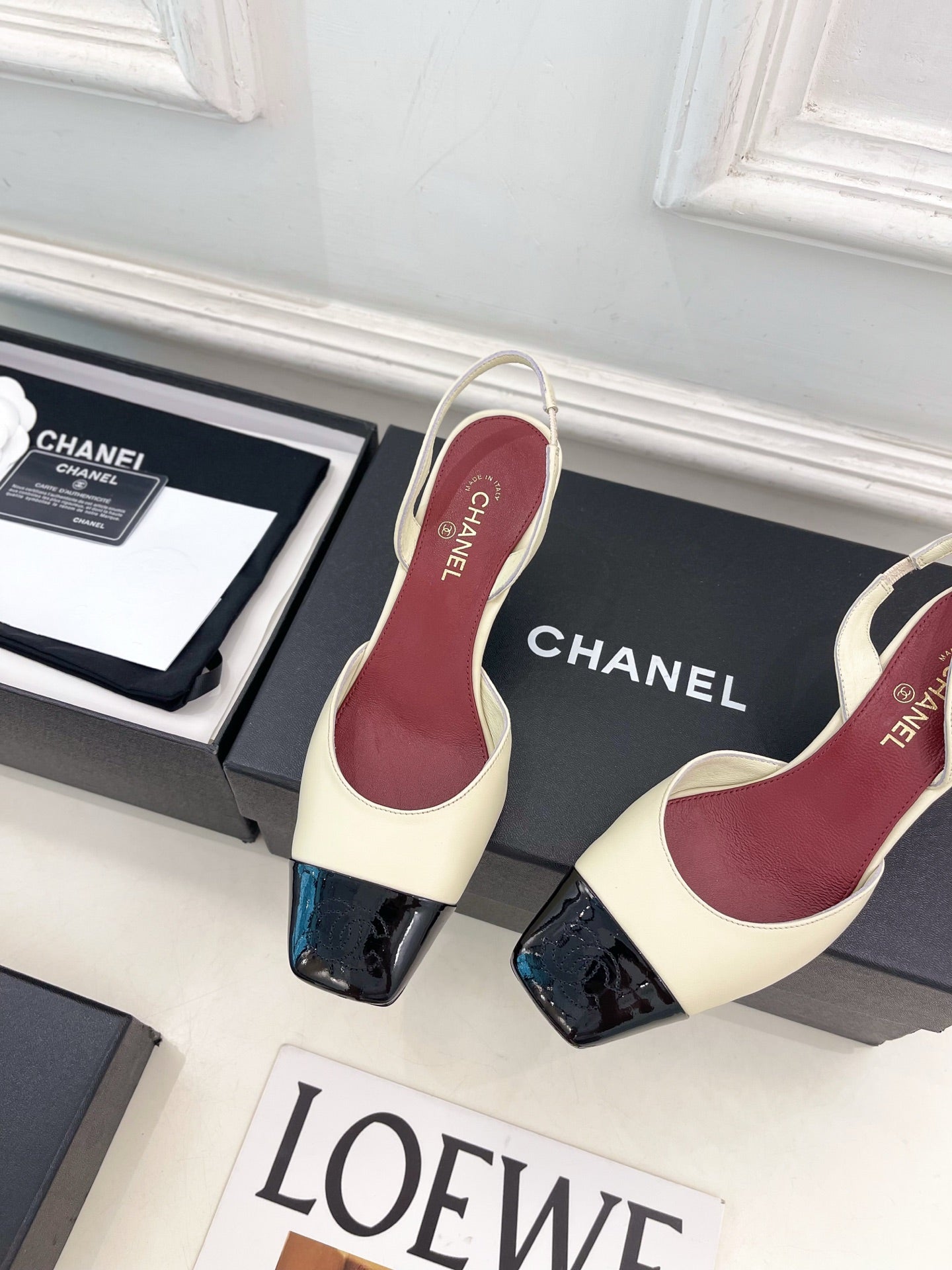 CC 26s Square Toe Slingback 6.5cm Black Cream Leather 946910