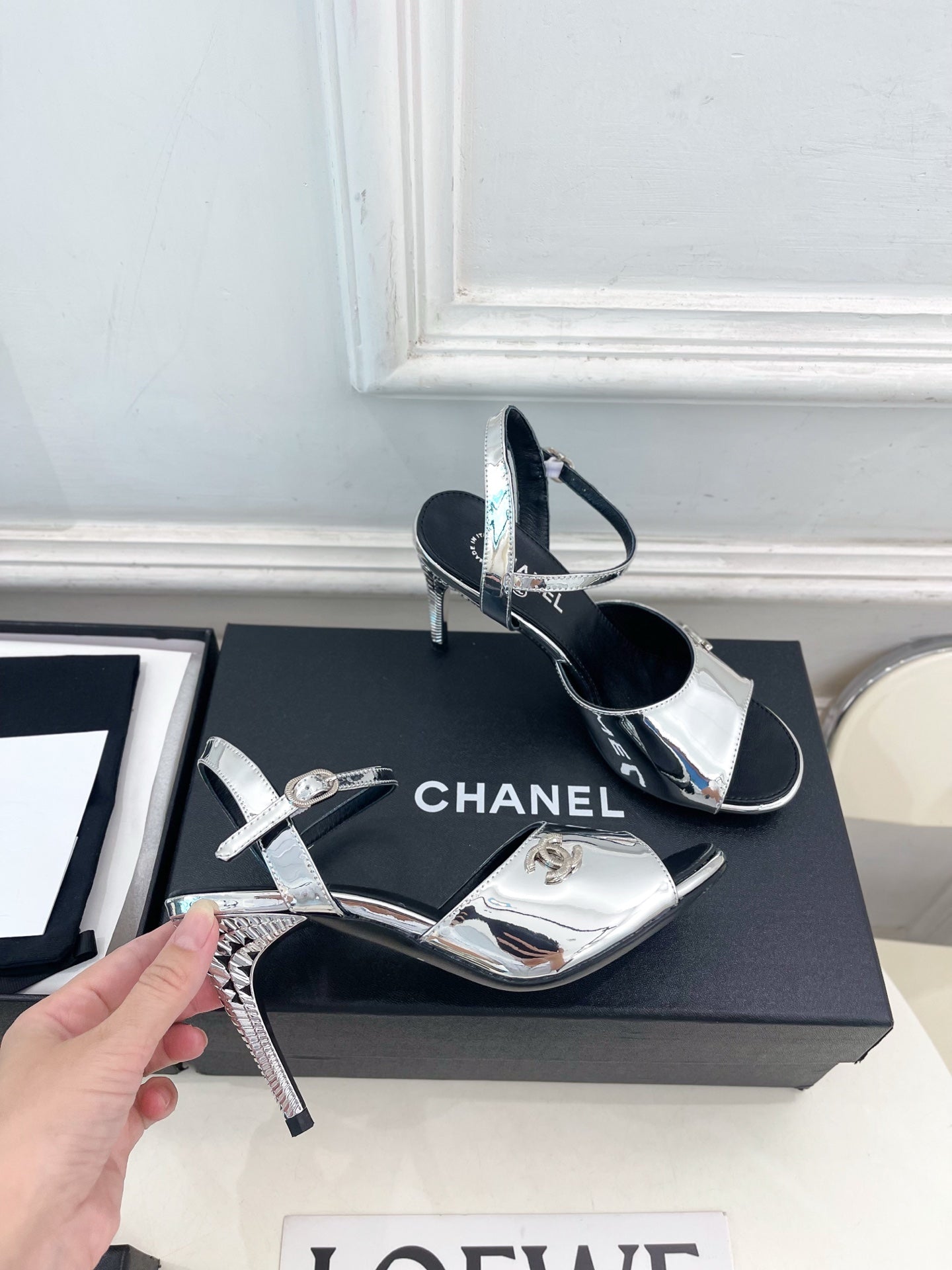 CC 26s Métiers d'Art Mary Jane Sandals 9cm Sliver Patent Leather 946930