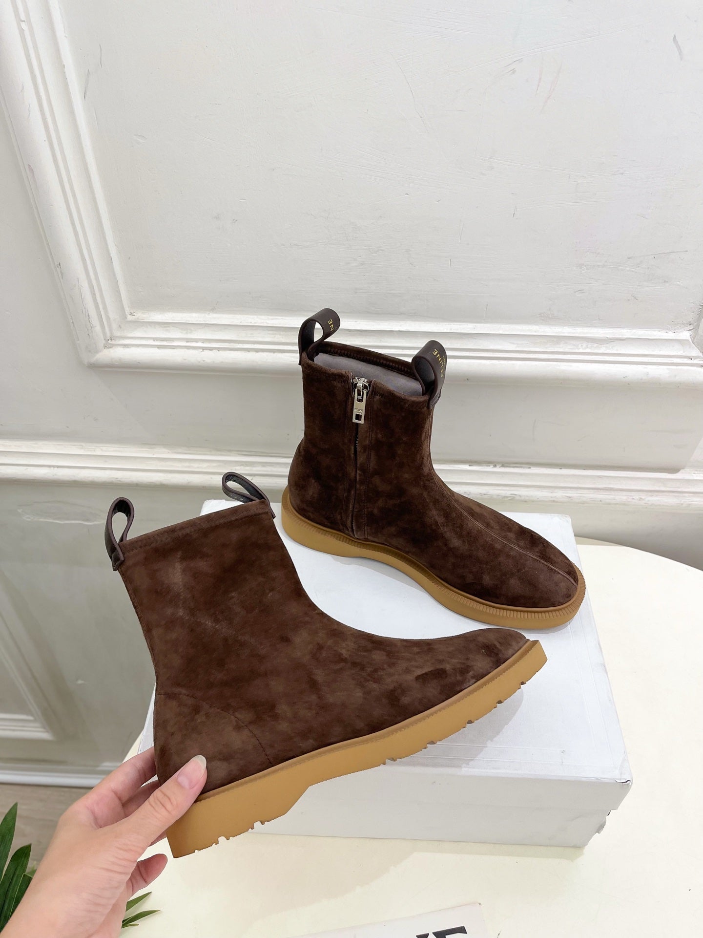 Celine 26s Flow Zipped Ankle Boots Coffee Suede 947591