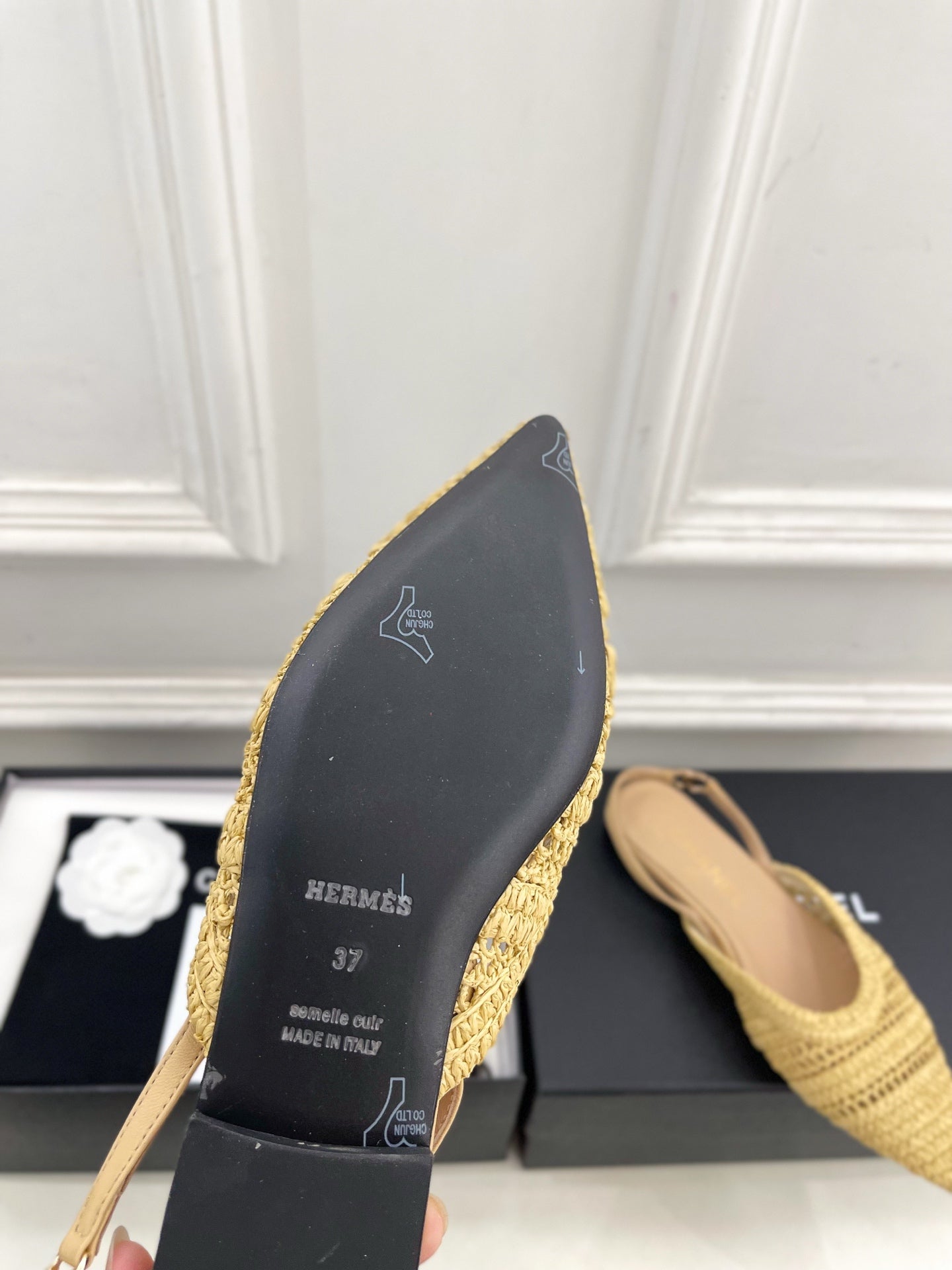 CC 26s Slingback Beige Braided Raffia 946978