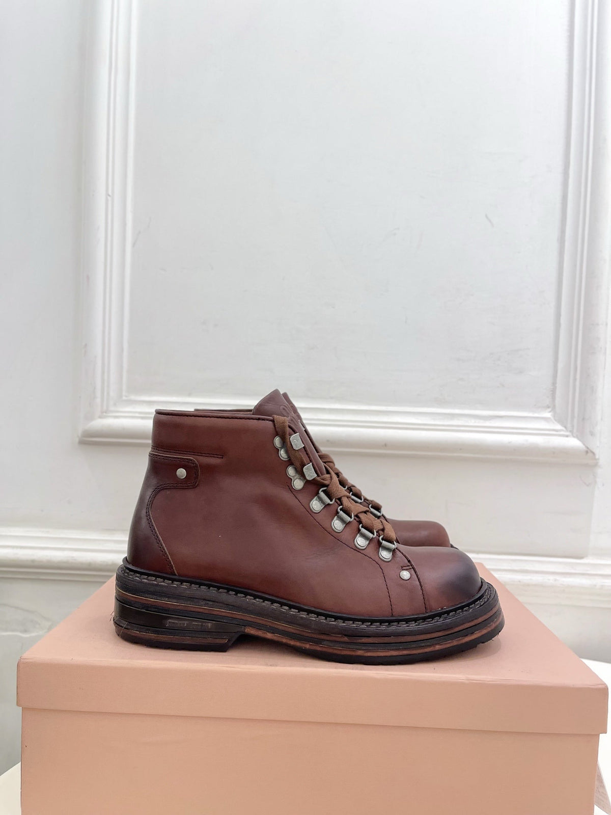 Miu 26s Ankle Boots Brown Smooth Leather 112014
