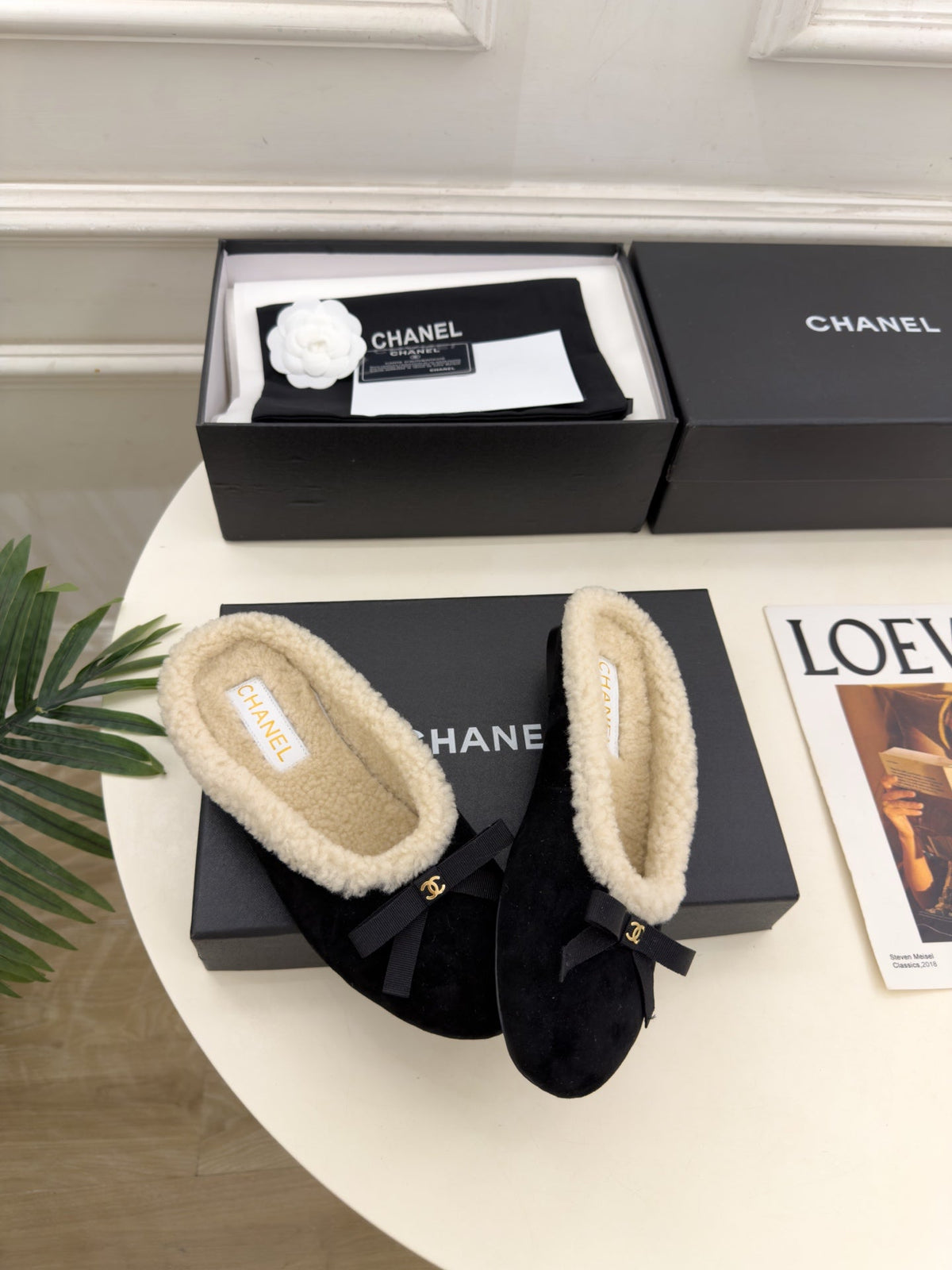 CC 26s Mules Black Shearling 111934