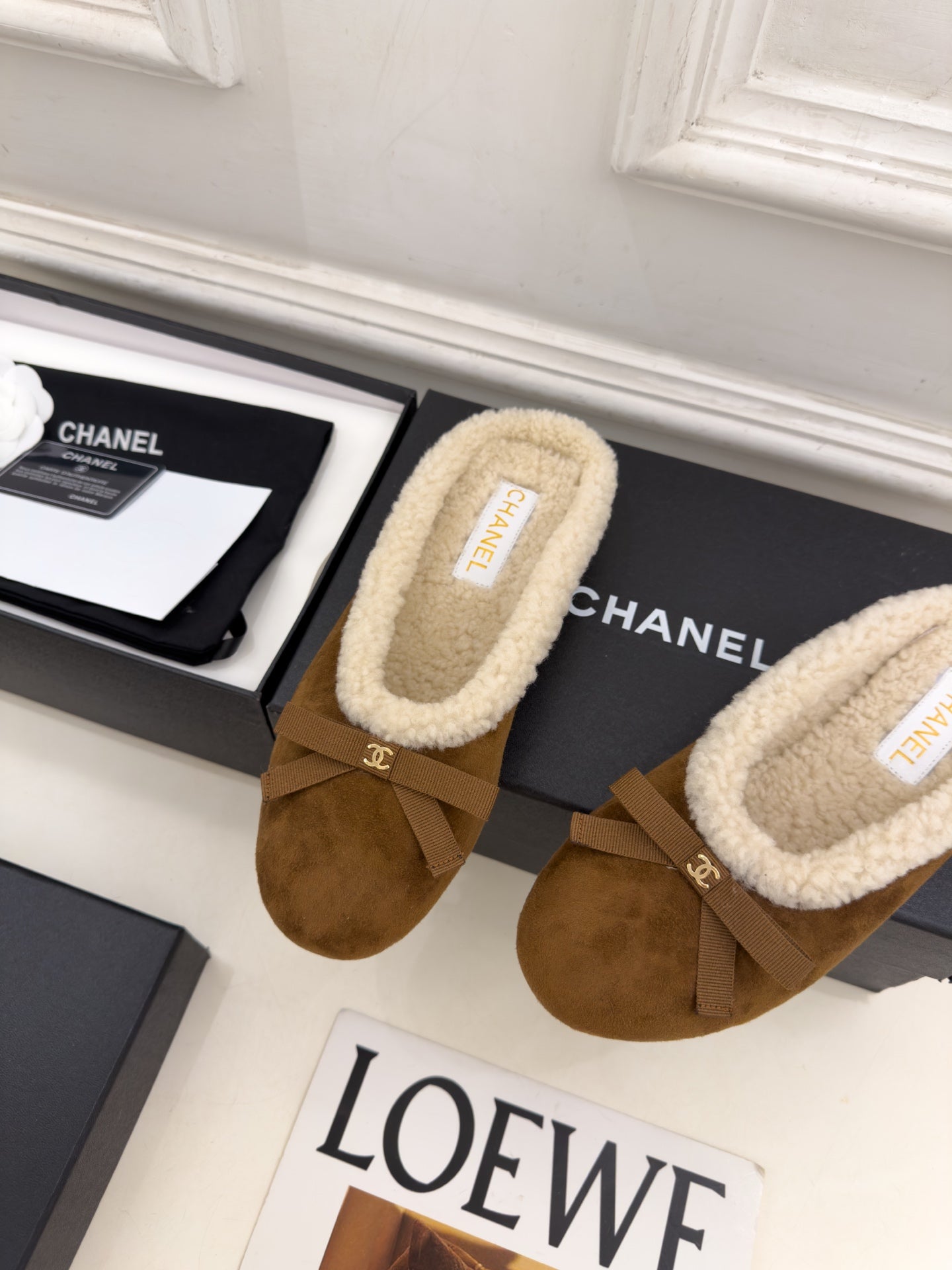 CC 26s Mules Dark Brown Shearling 111936