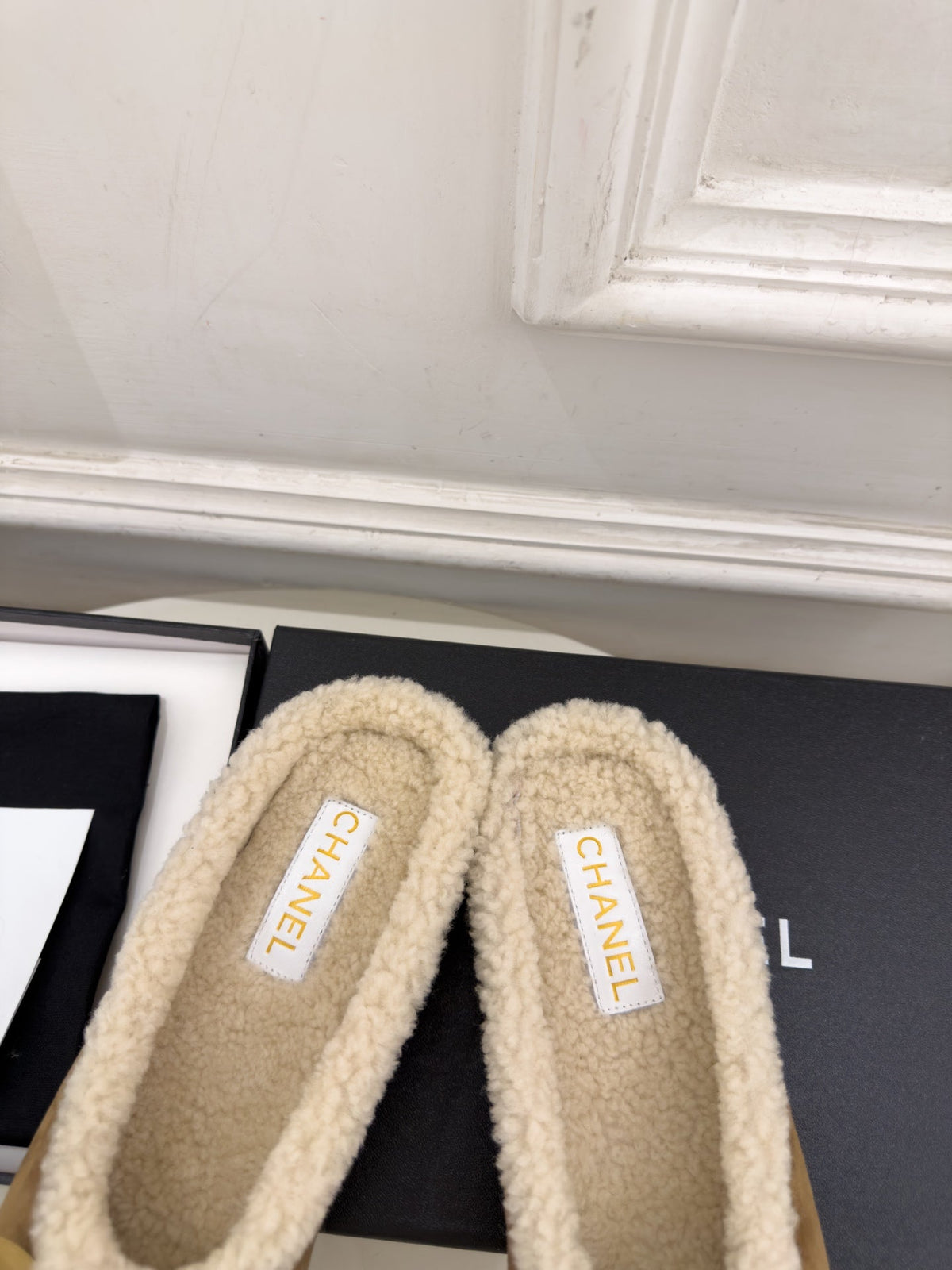 CC 26s Mules Beige Brown Shearling 111937