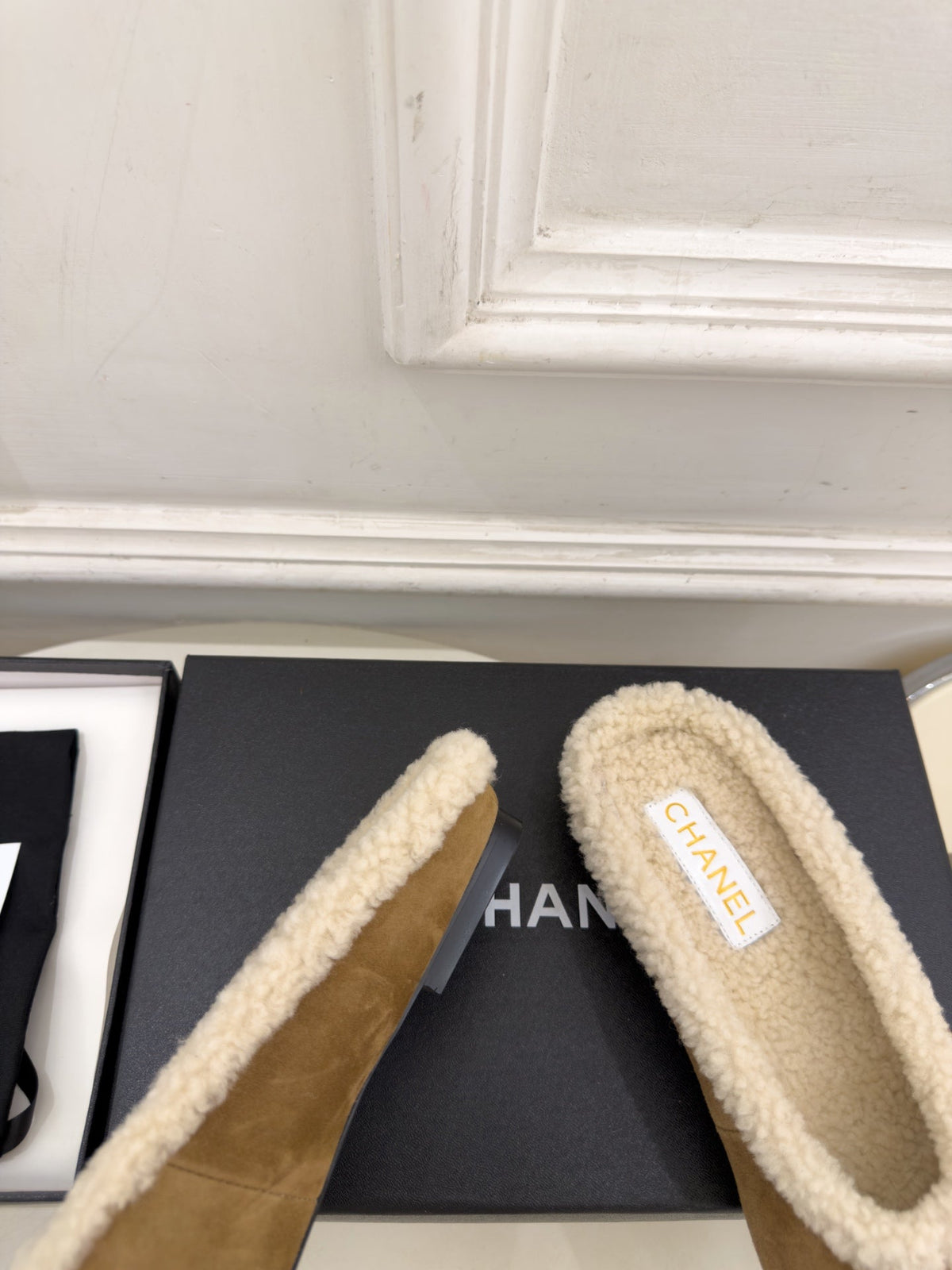 CC 26s Mules Beige Brown Shearling 111937