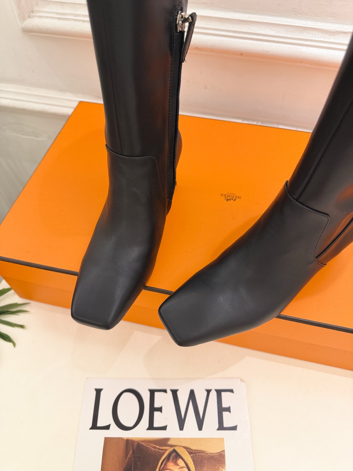 HM 26s Knee High Boots Black Smooth Leather 112132