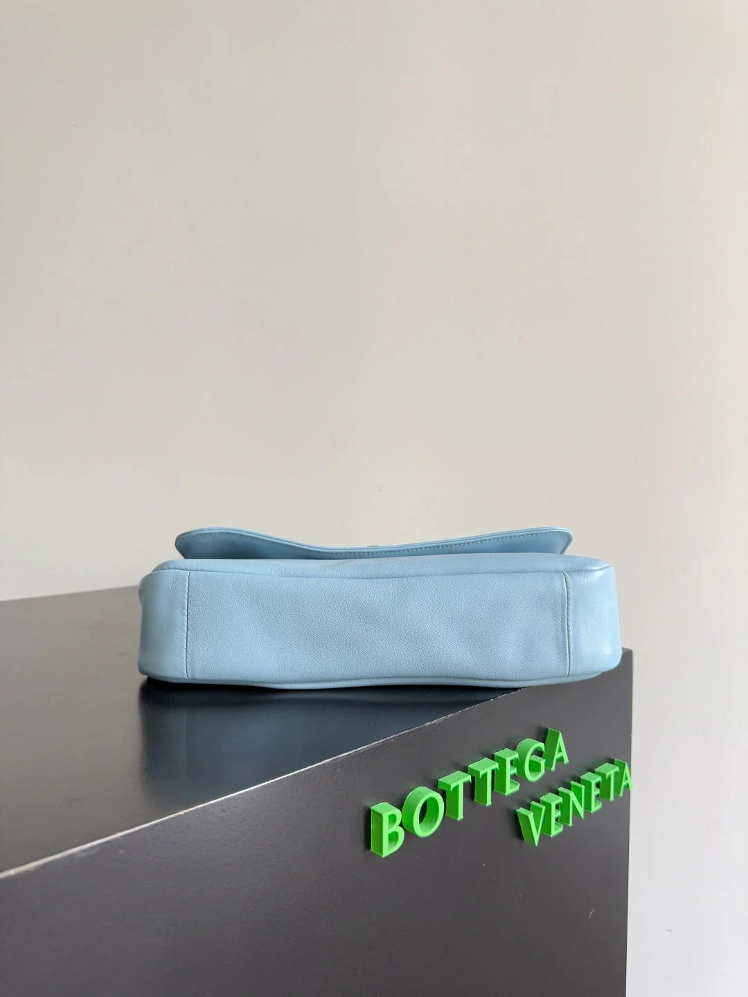 Bottega Veneta 2026 Madison Bag Blue Lambskin 129928