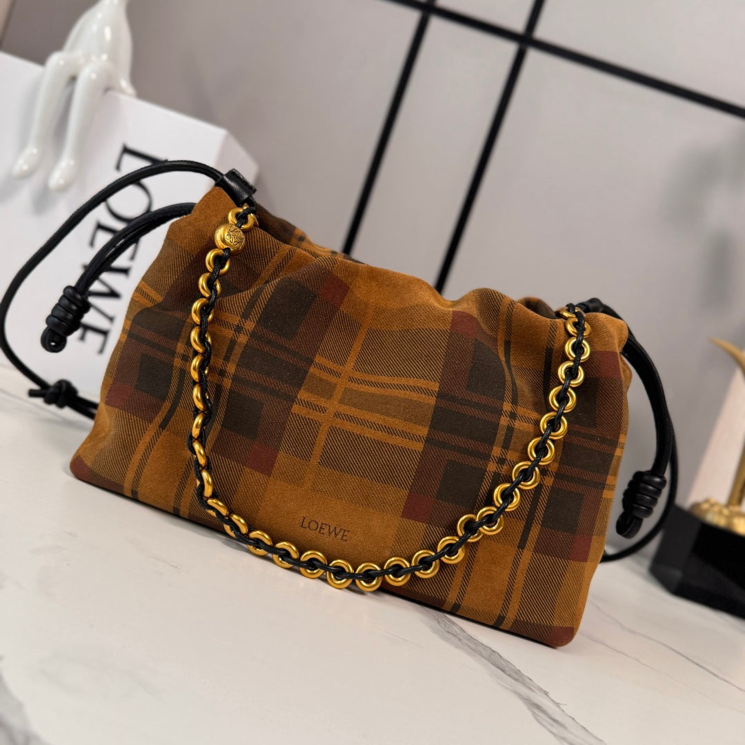 Loewe Flamenco Clutch Bag 30 Camel Black Suede 280517