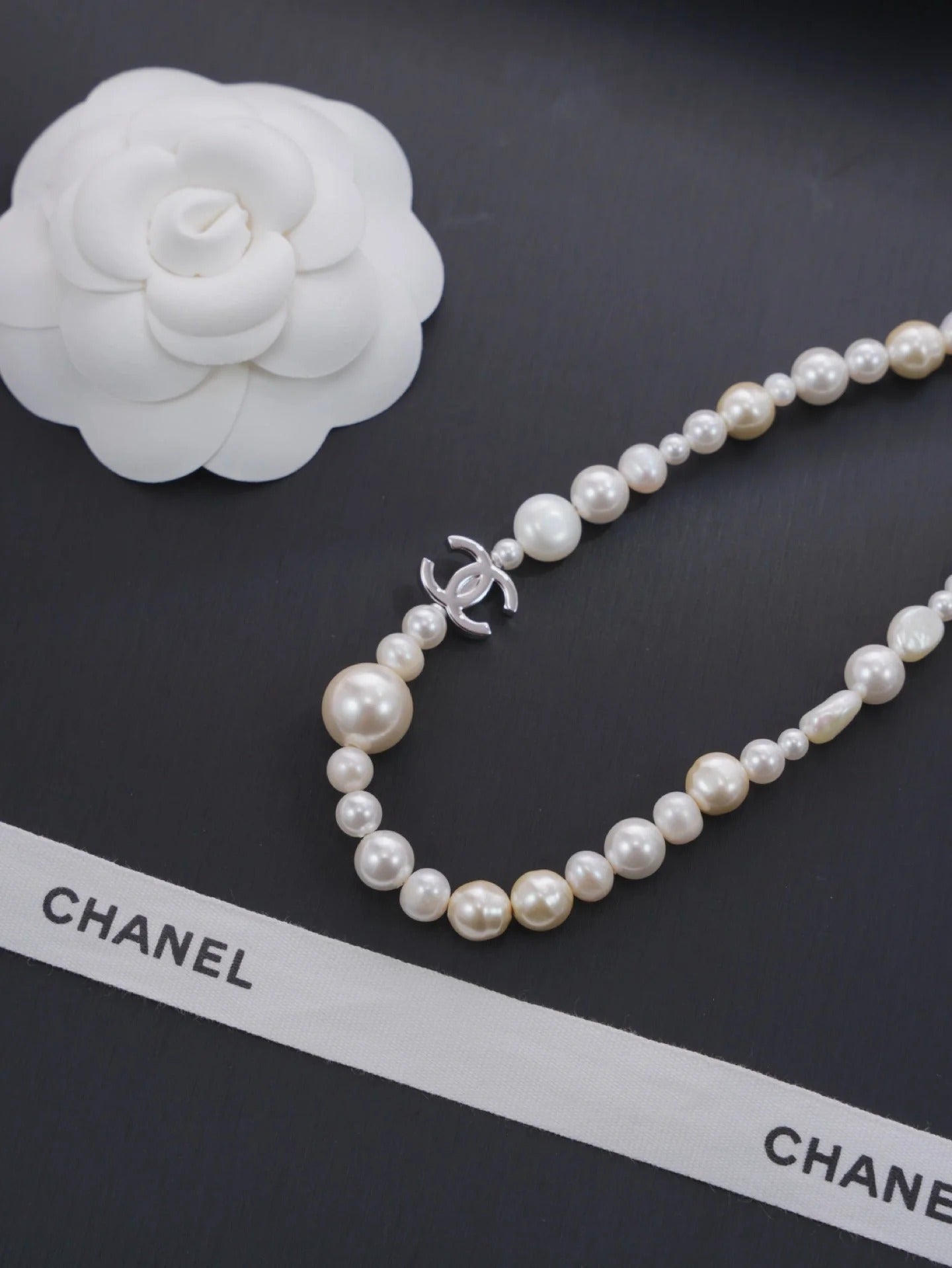Chanel 2026 Freshwater Pearl Silver Double C Short Necklace Choker