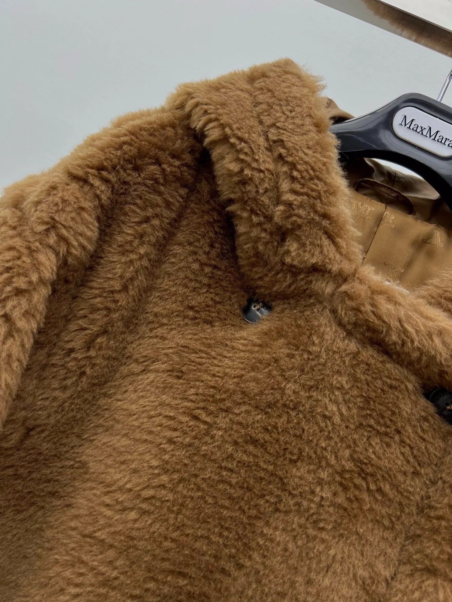 BURBERRY 25S TEDDY BEAR JACKET 0054