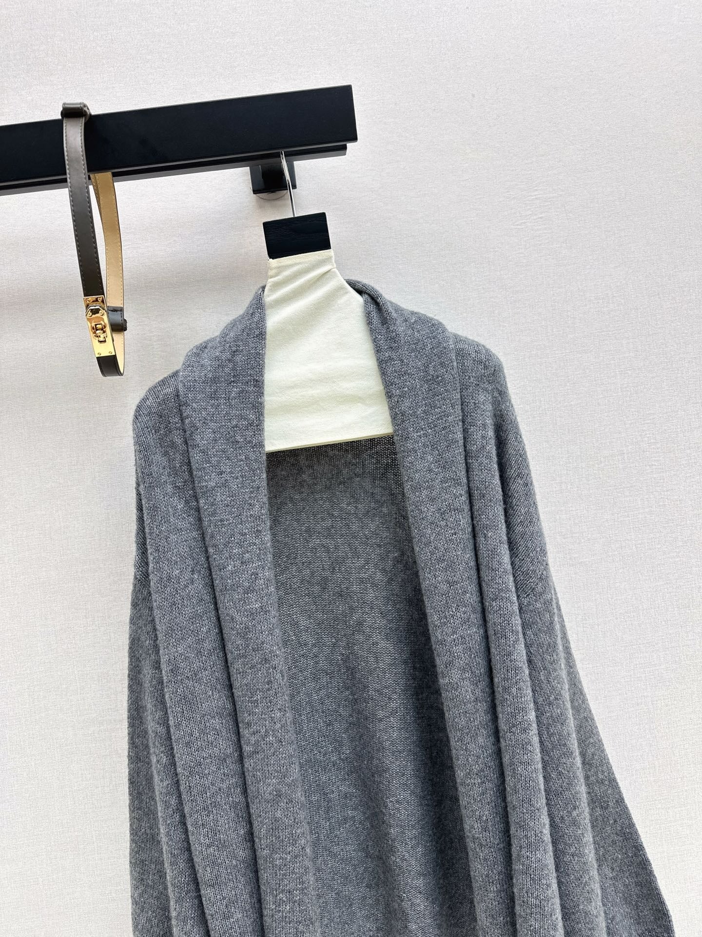 HERMES 25S OVERSIZED CARDIGAN 149