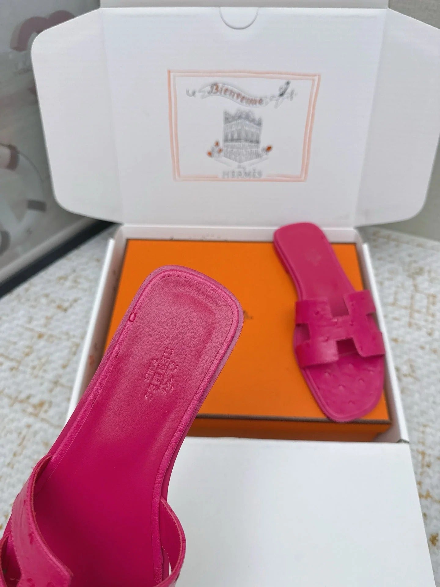 HM 26ss Oran Sandals Dark Pink Ostrich Leather 625106