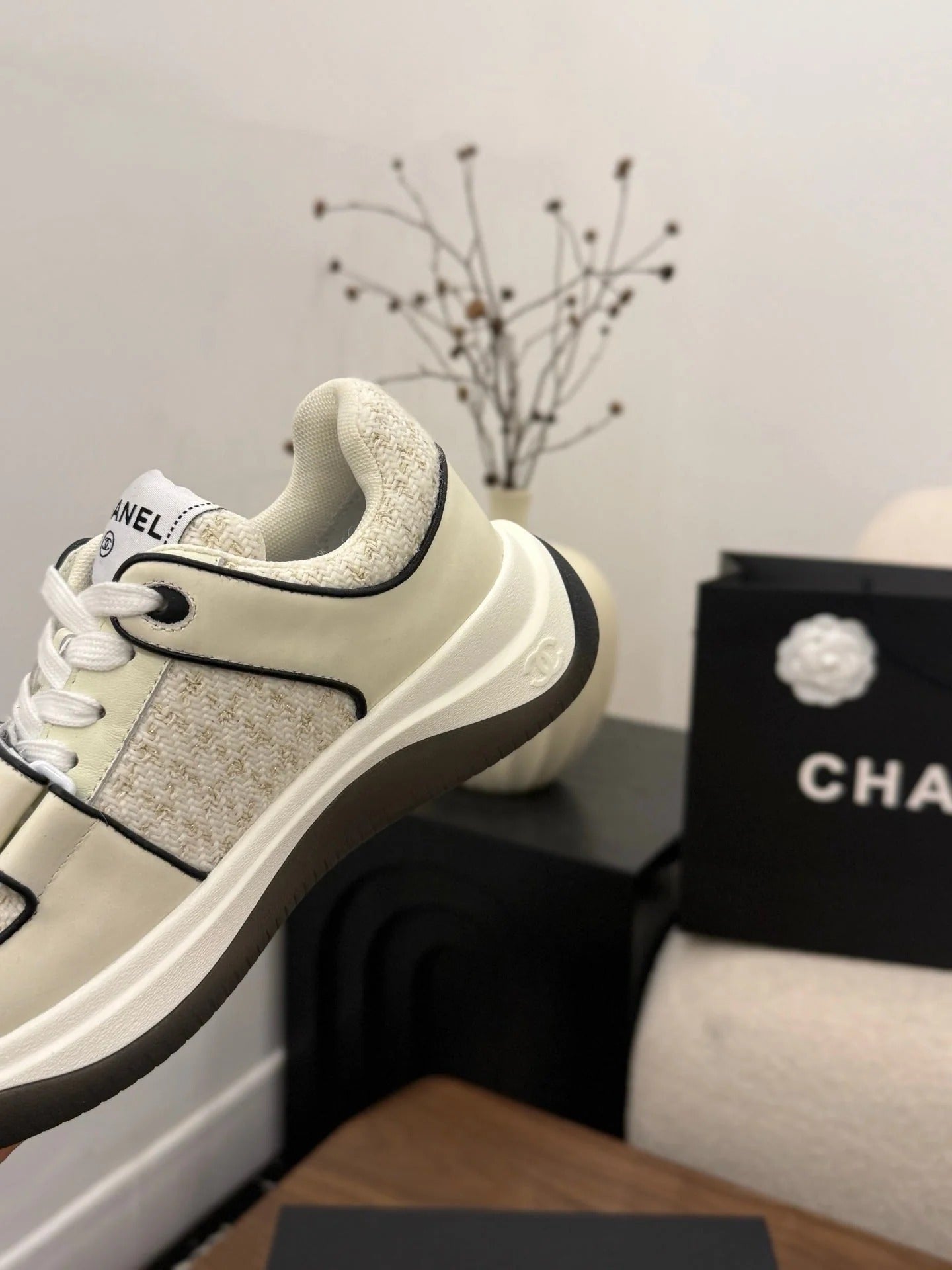 CC 26s Casual Sneaker Cream Tweed Leather 183600
