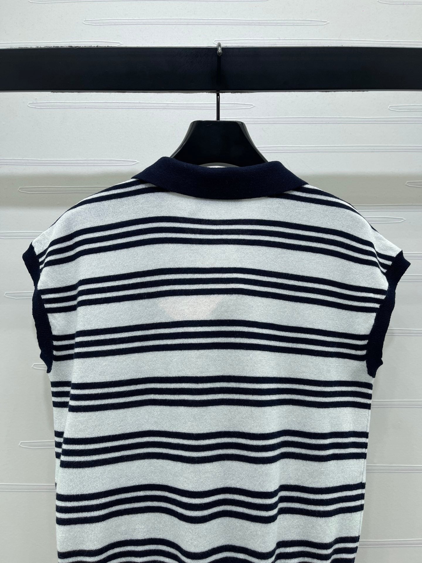 Miumiu 2026 Striped Collared Knit Vest Wool Cashmere 352445