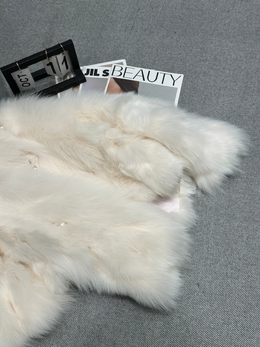 CHANEL 25S FOX FUR JACKET 594