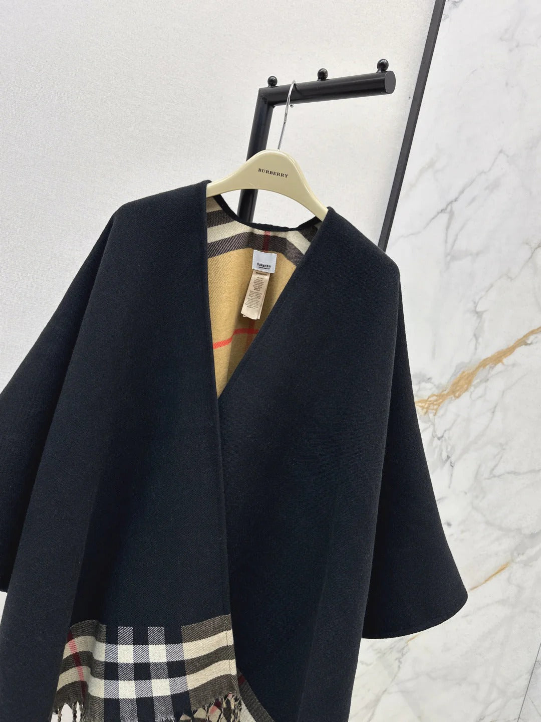 BURBERRY 25S KNITTED SHAWL 98270