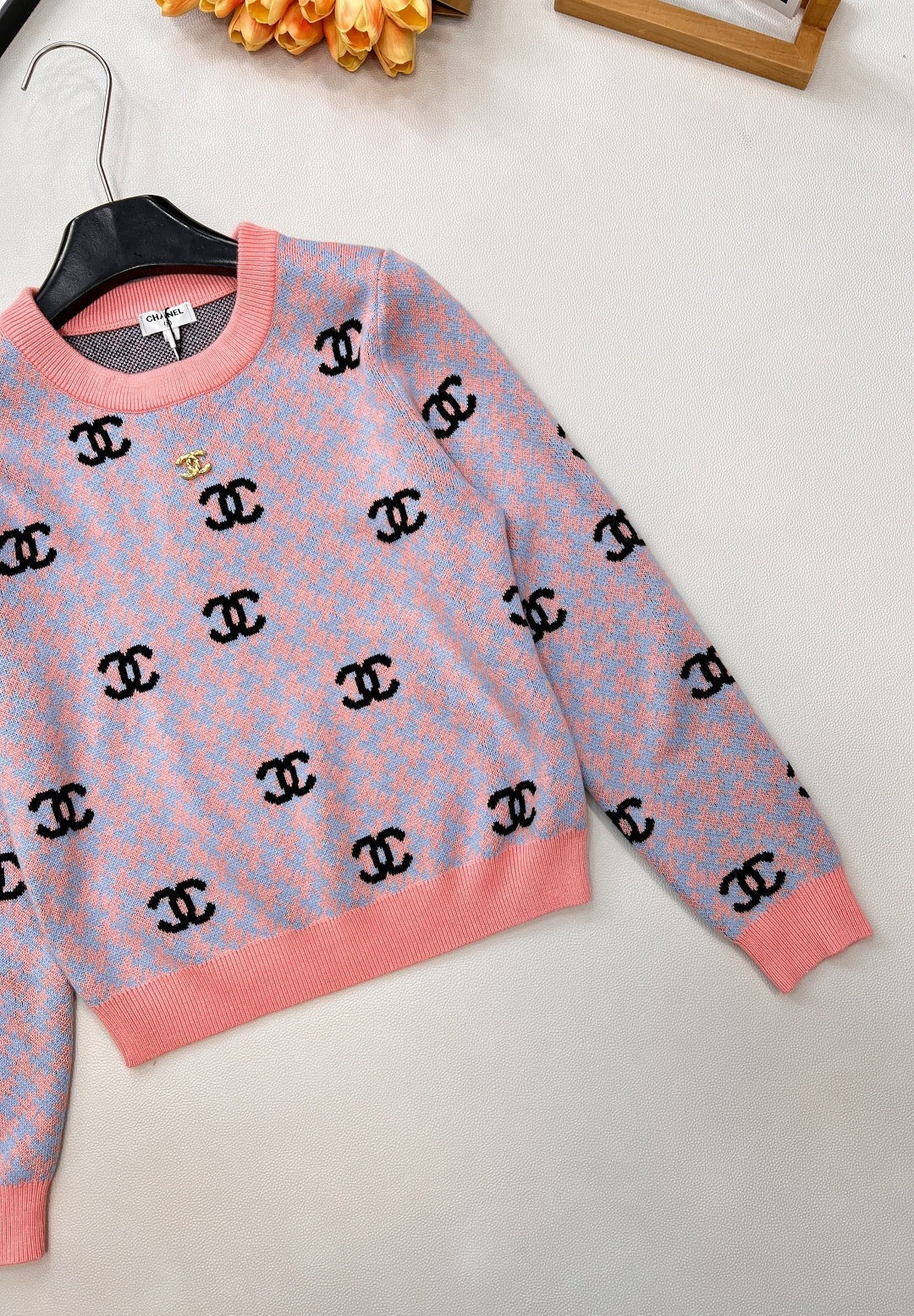 CHANEL 25S SWEATER 393