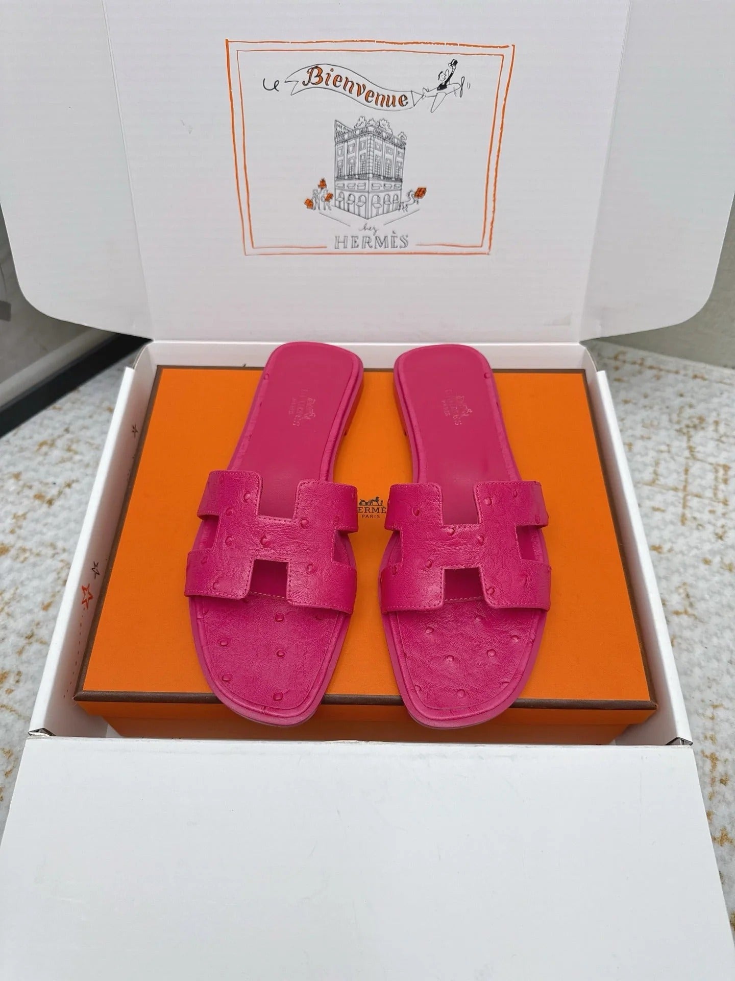 HM 26ss Oran Sandals Dark Pink Ostrich Leather 625106