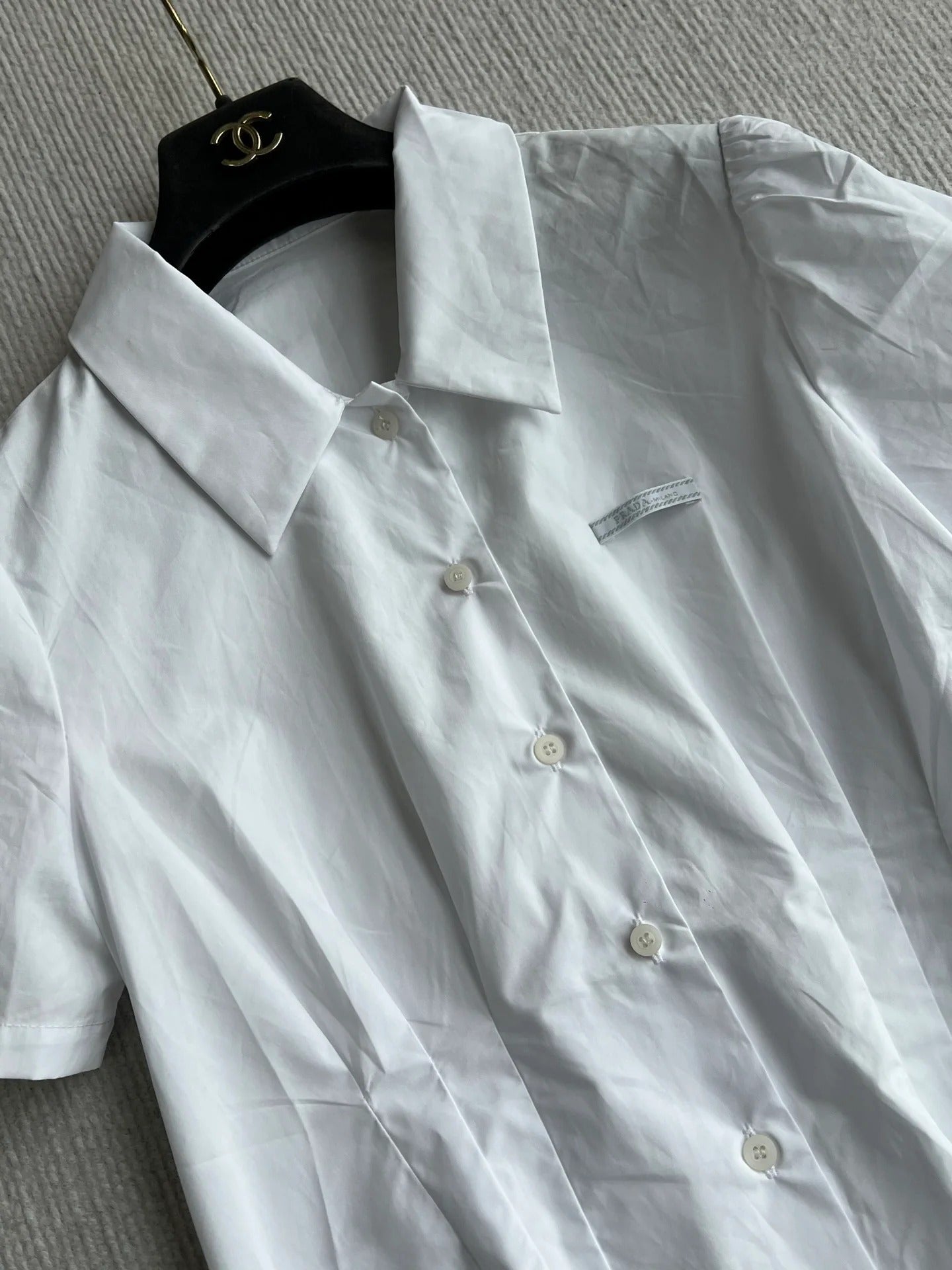 Prada 2026 Preppy Style White Short-Sleeve Shirt White Cotton
