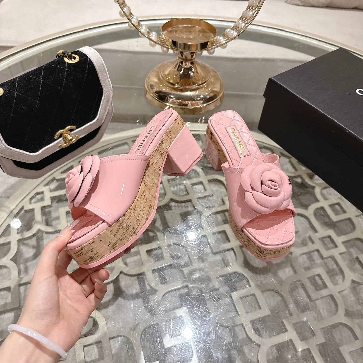 CC 26s Camellia Platform Slippers 65 Pink Patent Leather 627045