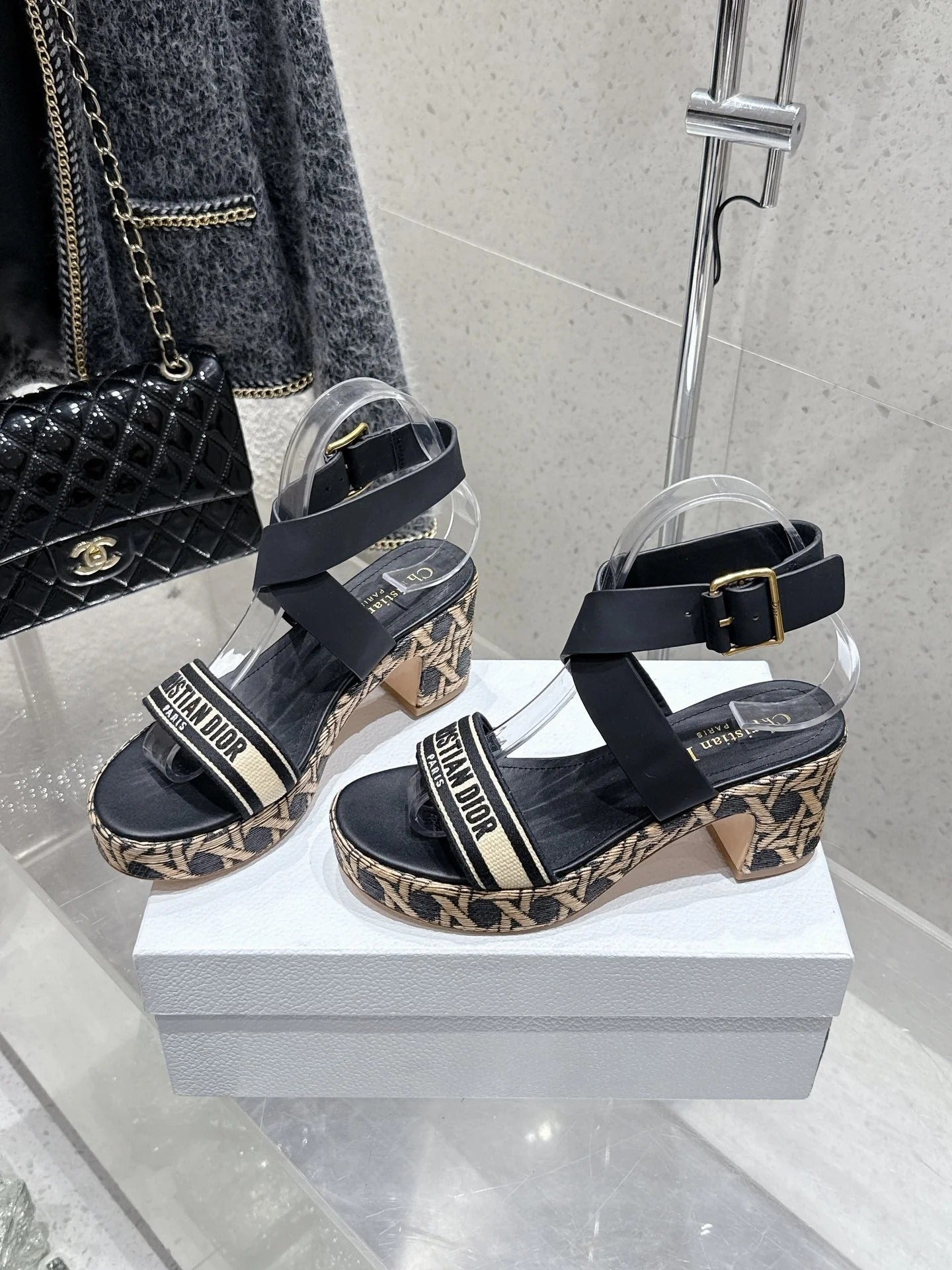 CD 26s Platform Sandal 70 Black Cowhide 636361