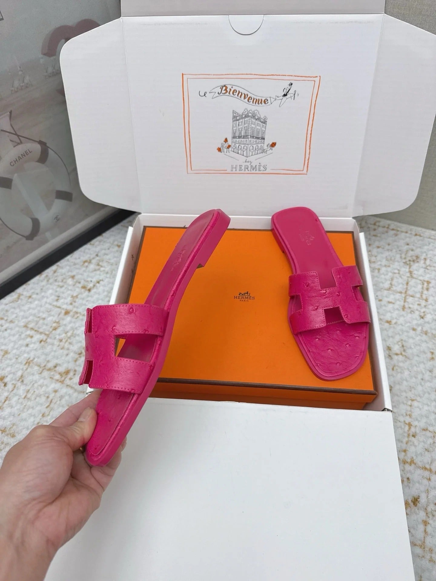 HM 26ss Oran Sandals Dark Pink Ostrich Leather 625106